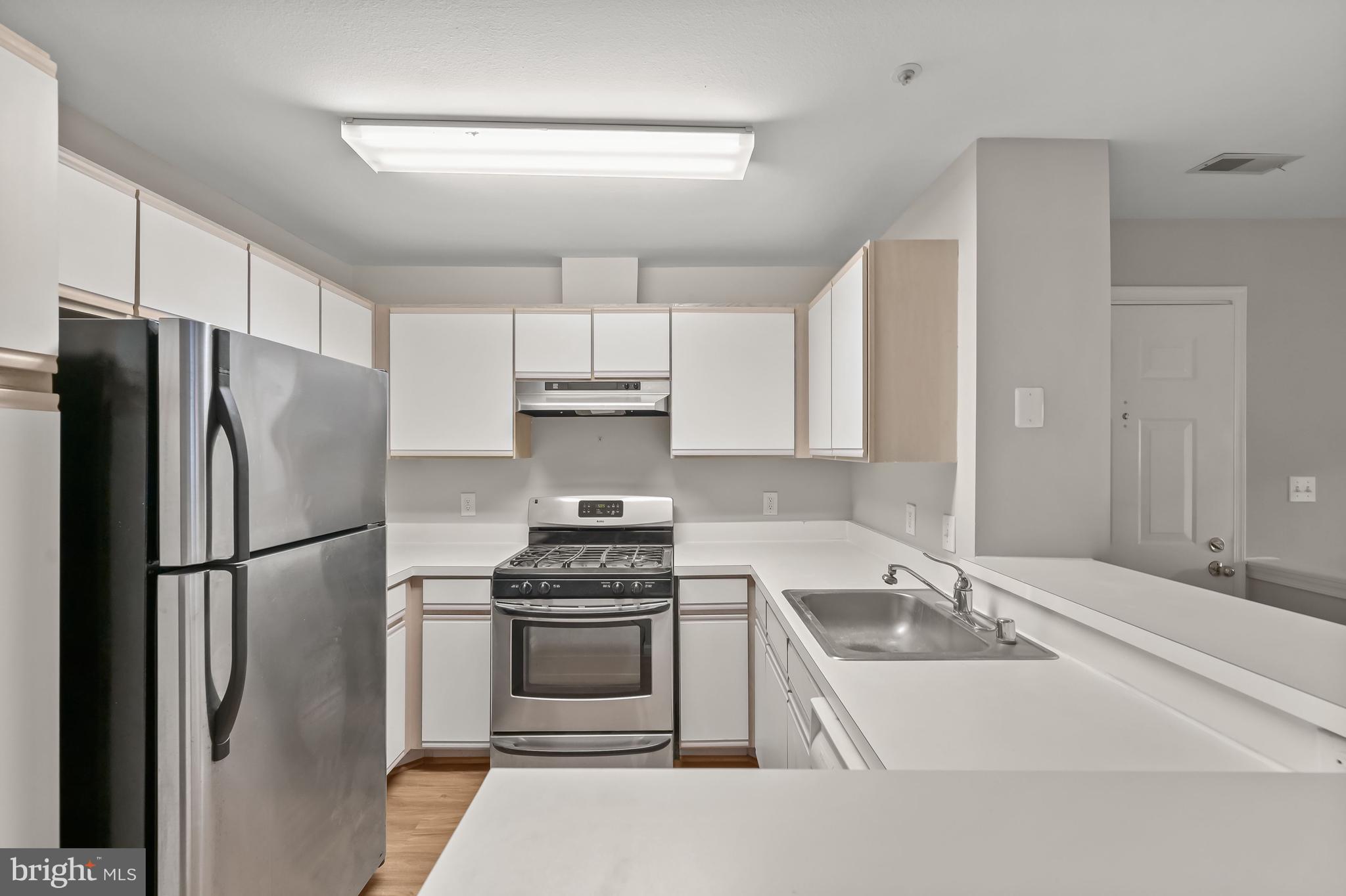 5921 Millrace Court Unit: I-201