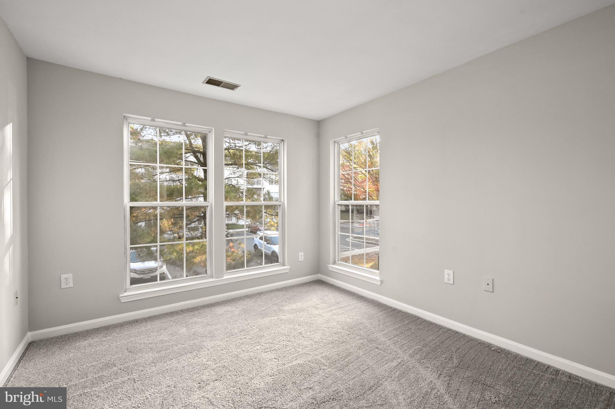 5921 Millrace Court Unit: I-201