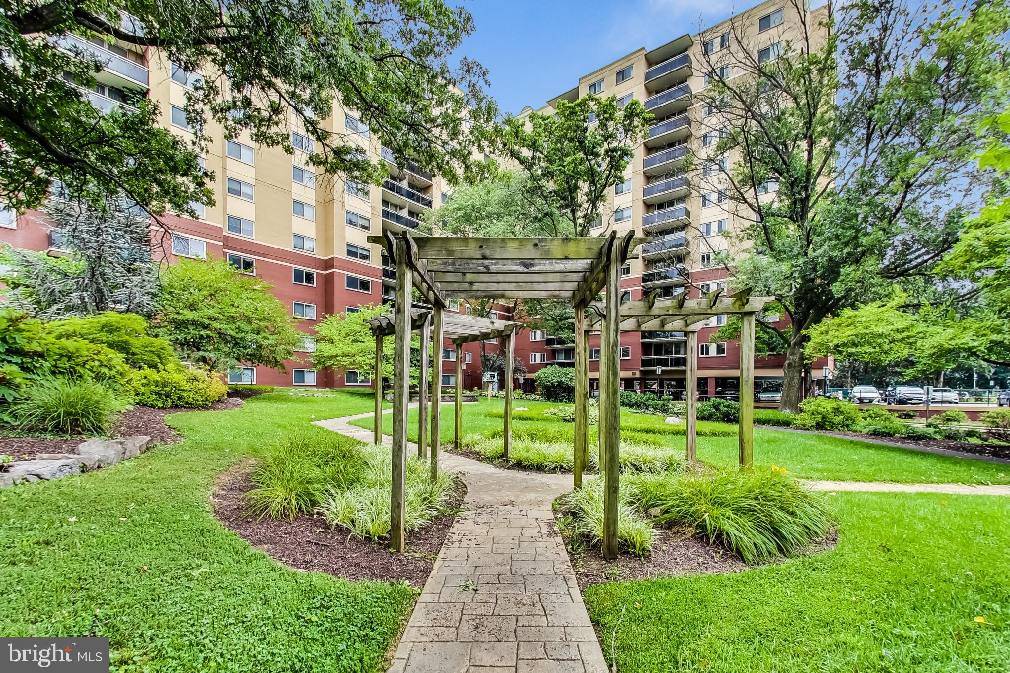7333 New Hampshire Avenue Ave Unit: 104