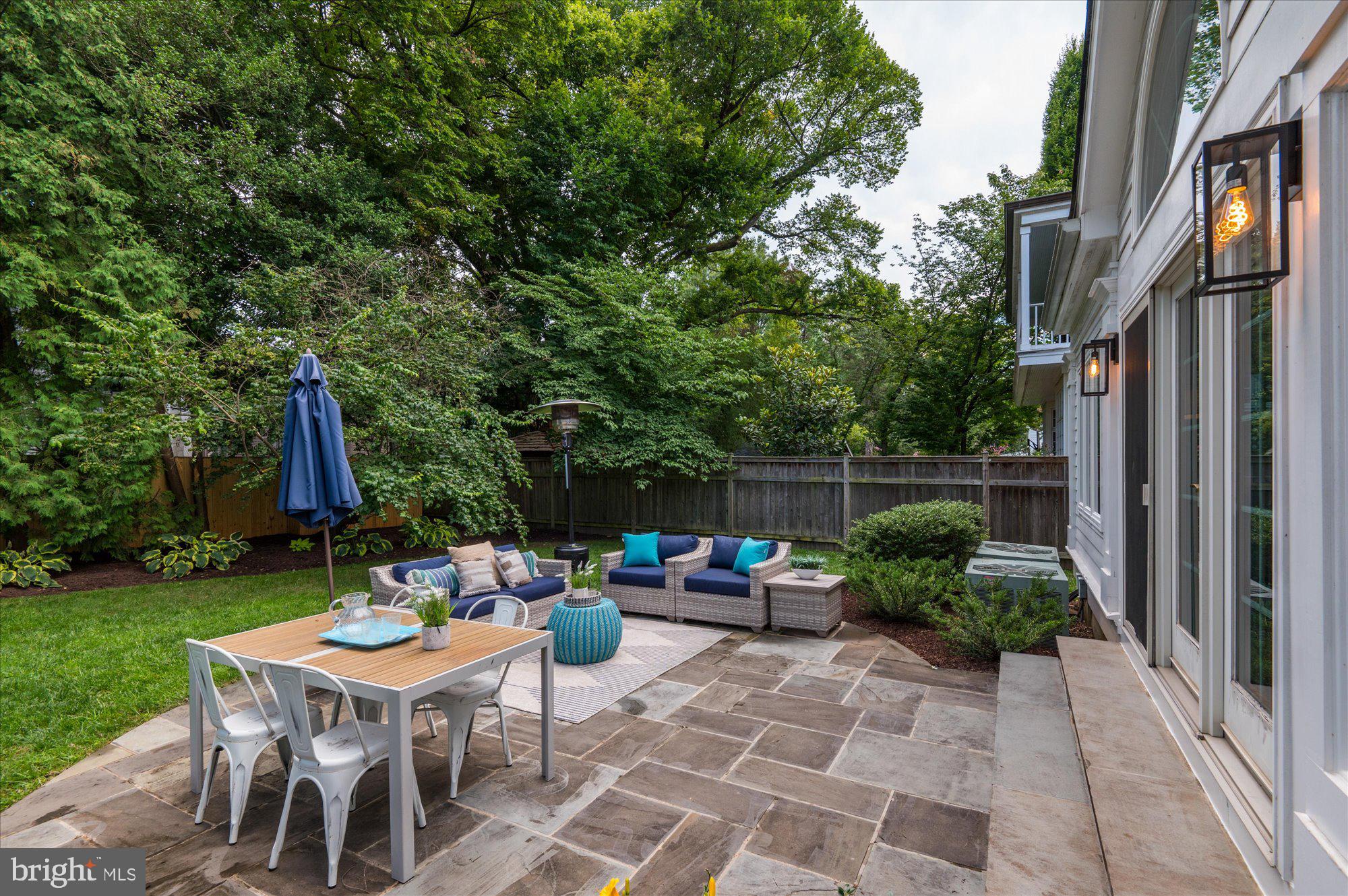 4911 Chevy Chase BOULEVARD
