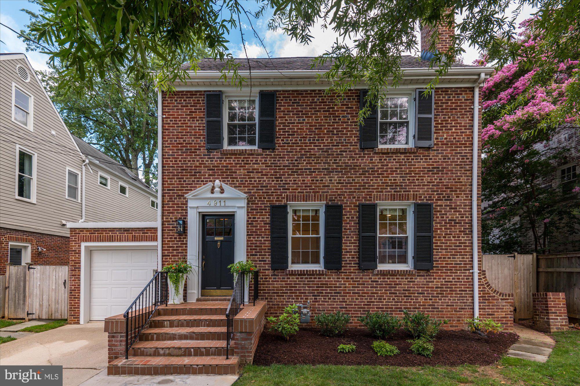 4911 Chevy Chase BOULEVARD