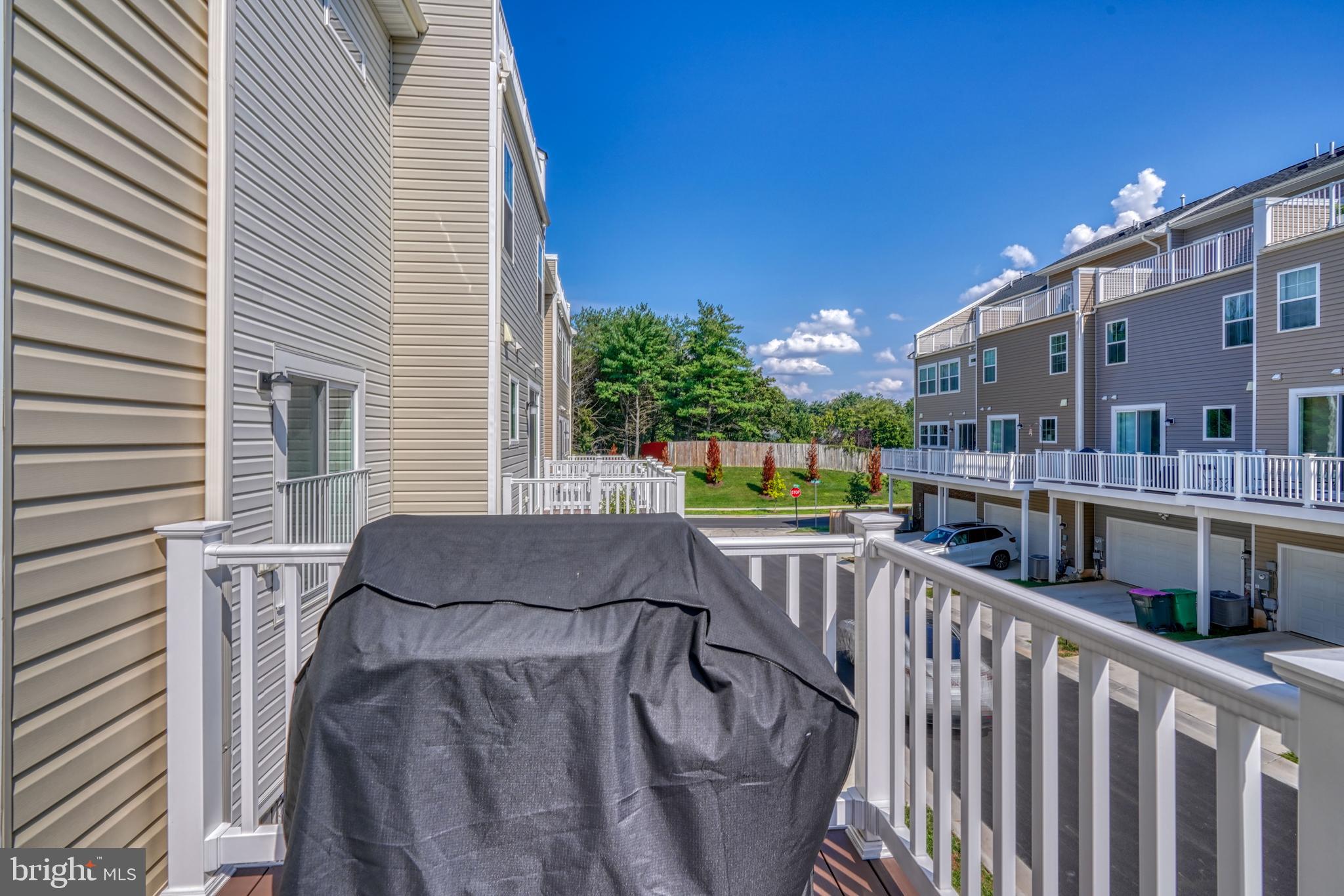 125 Flower Center Ln