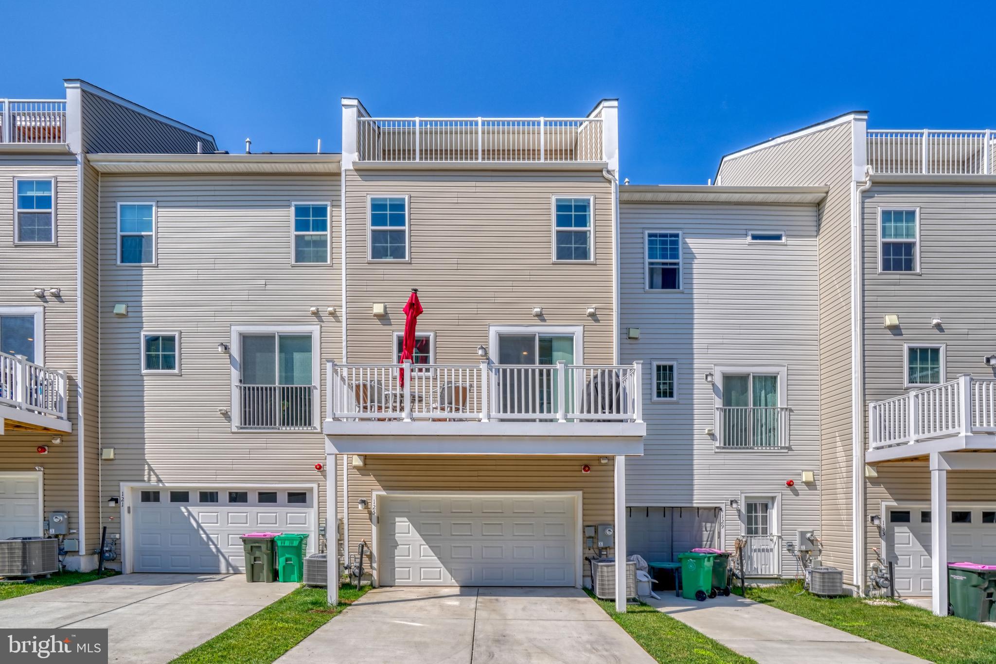 125 Flower Center Ln