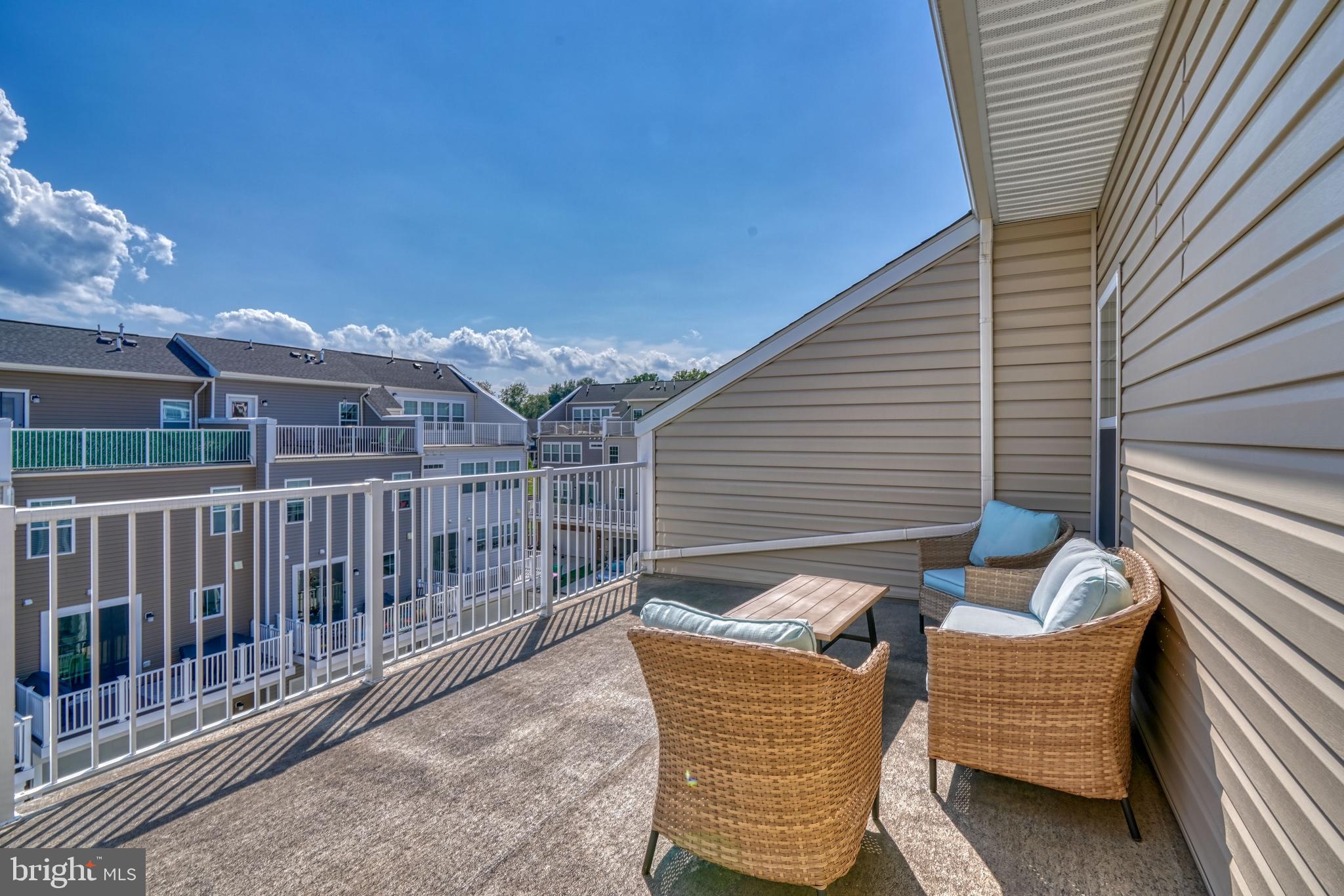 125 Flower Center Ln