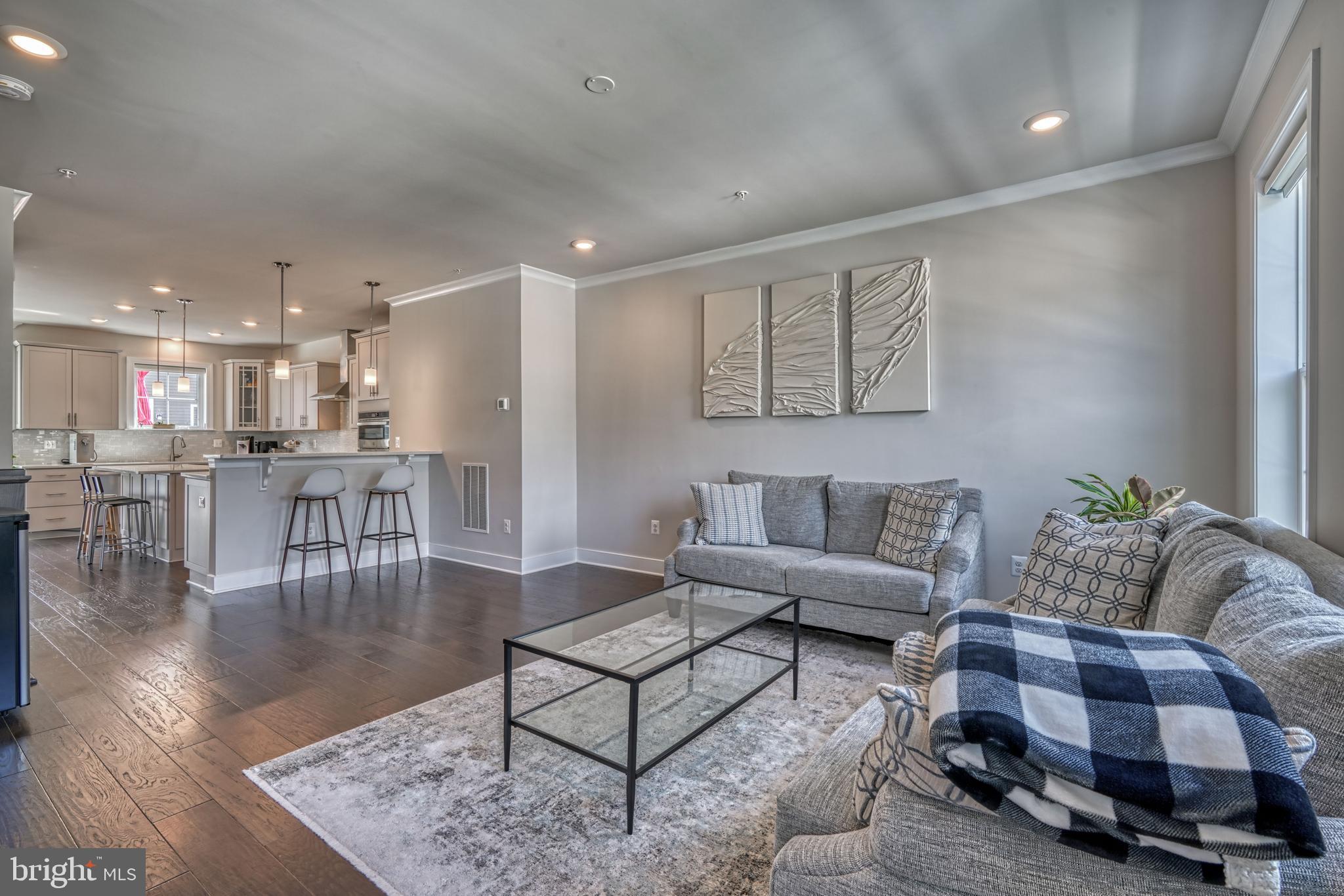 125 Flower Center Ln