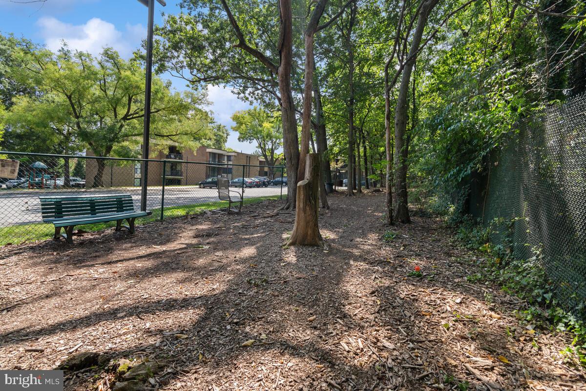 2016 Coleridge Dr #24-102