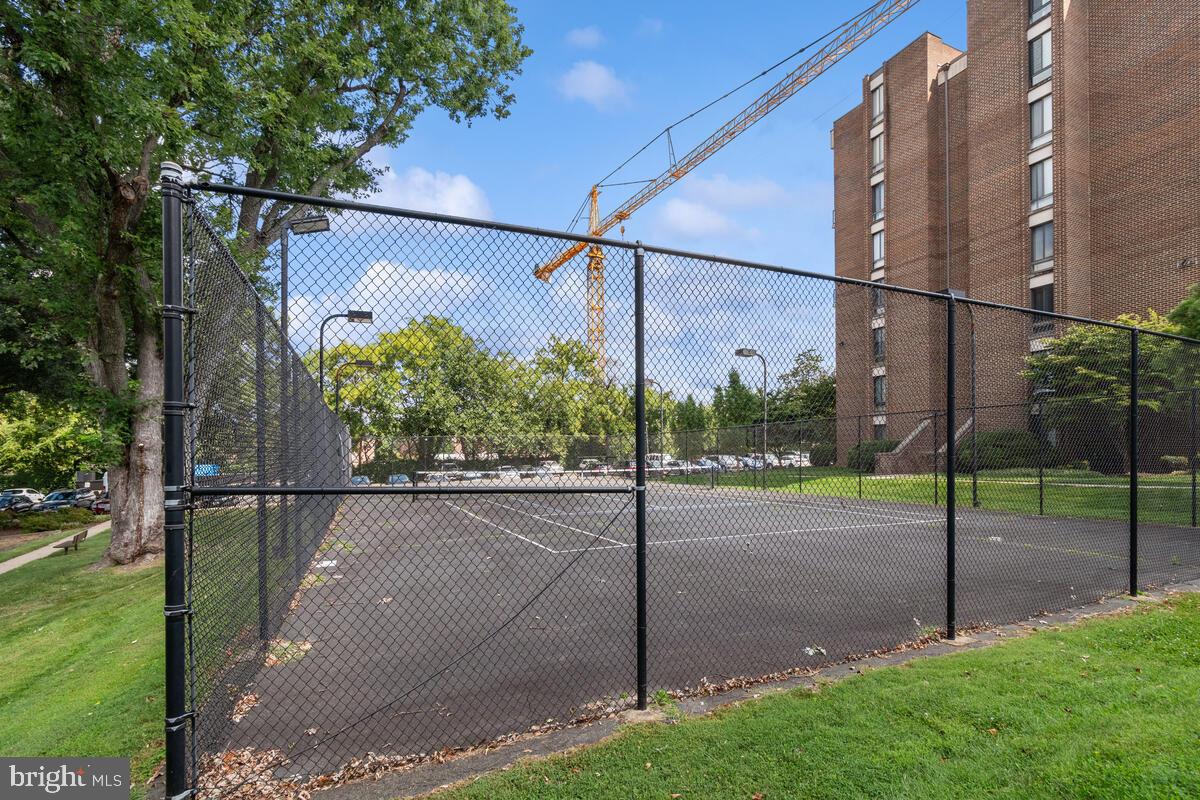 2016 Coleridge Dr #24-102