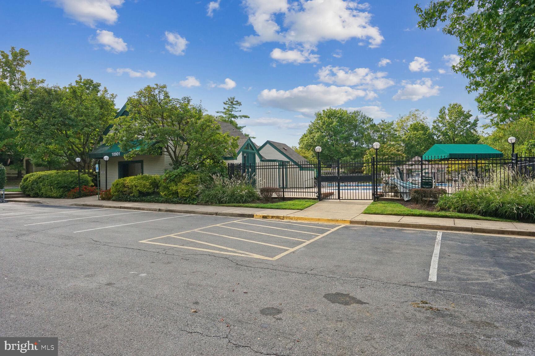 5810 Inman Park CIRCLE Unit: 110