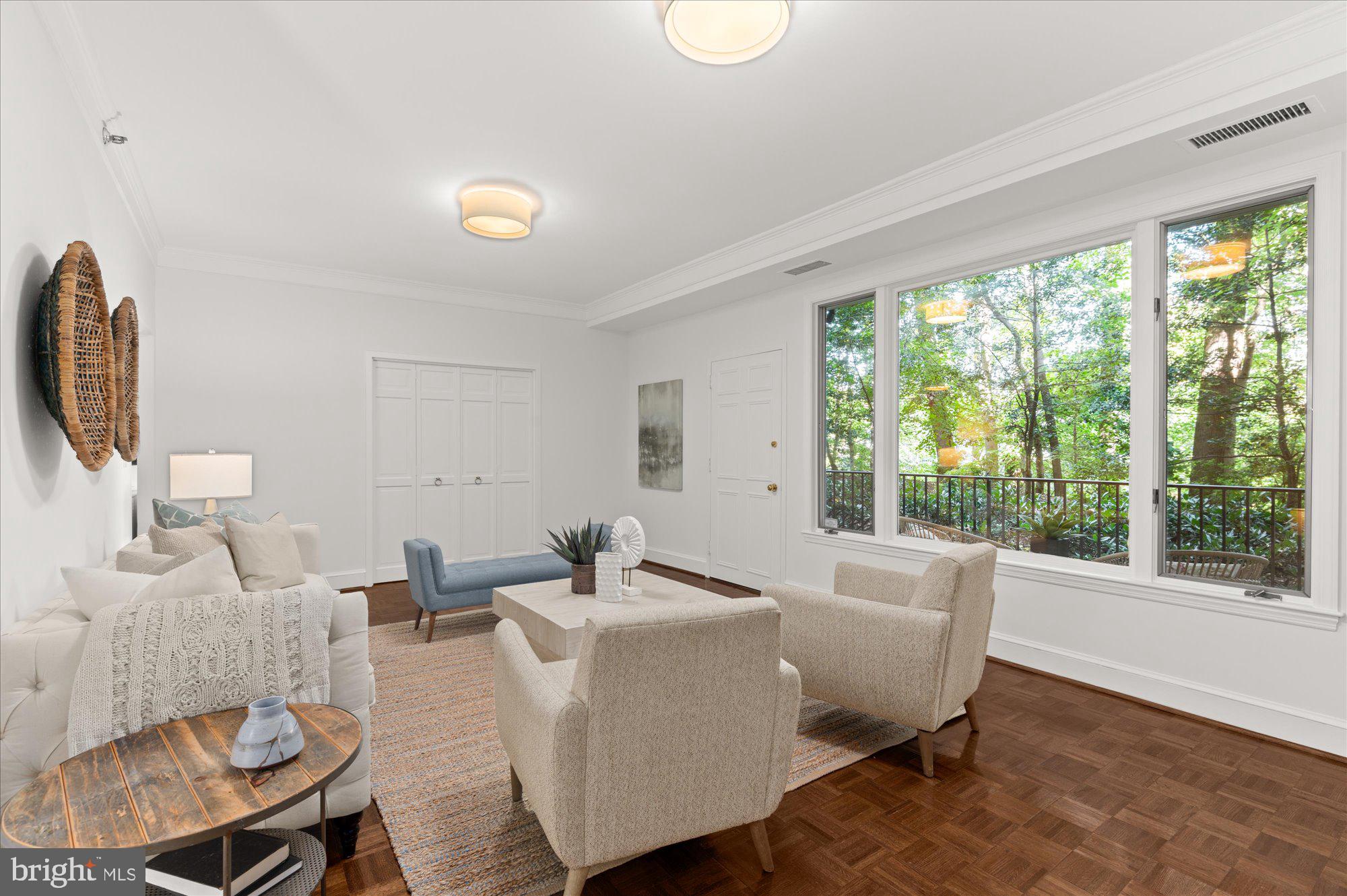 8101 Connecticut Avenue Unit: N106