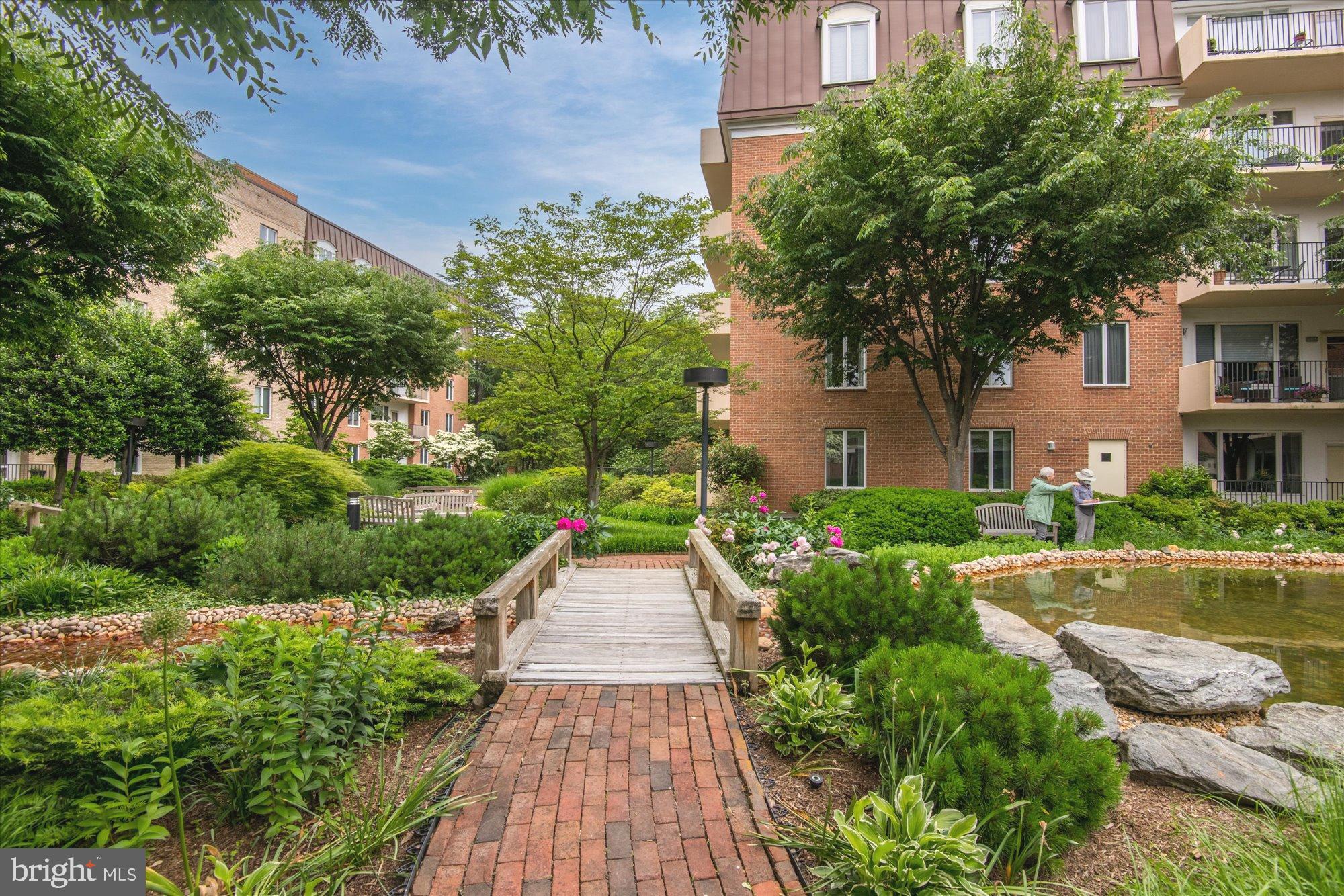 8101 Connecticut Avenue Unit: N106