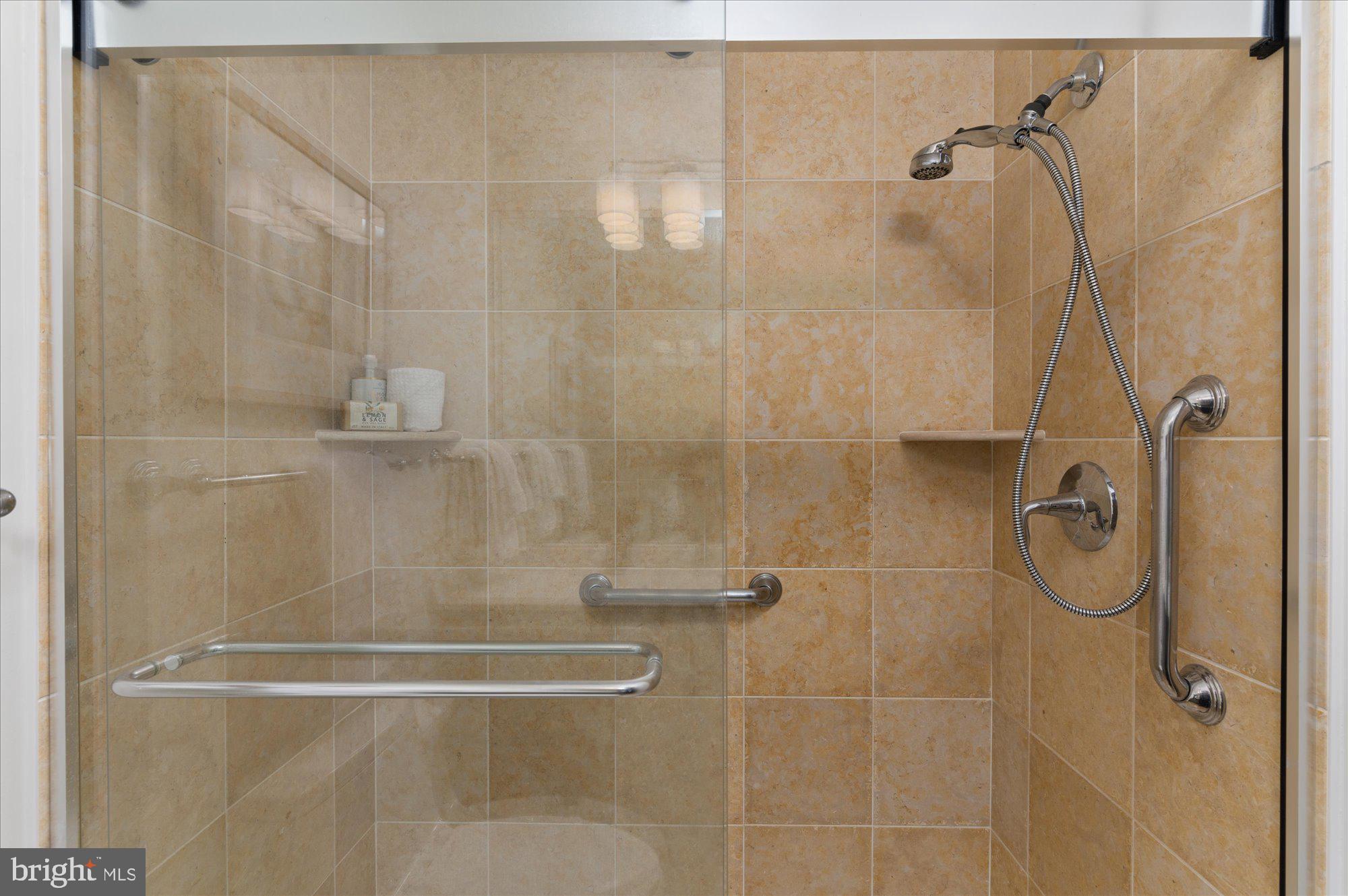 8101 Connecticut Avenue Unit: N106