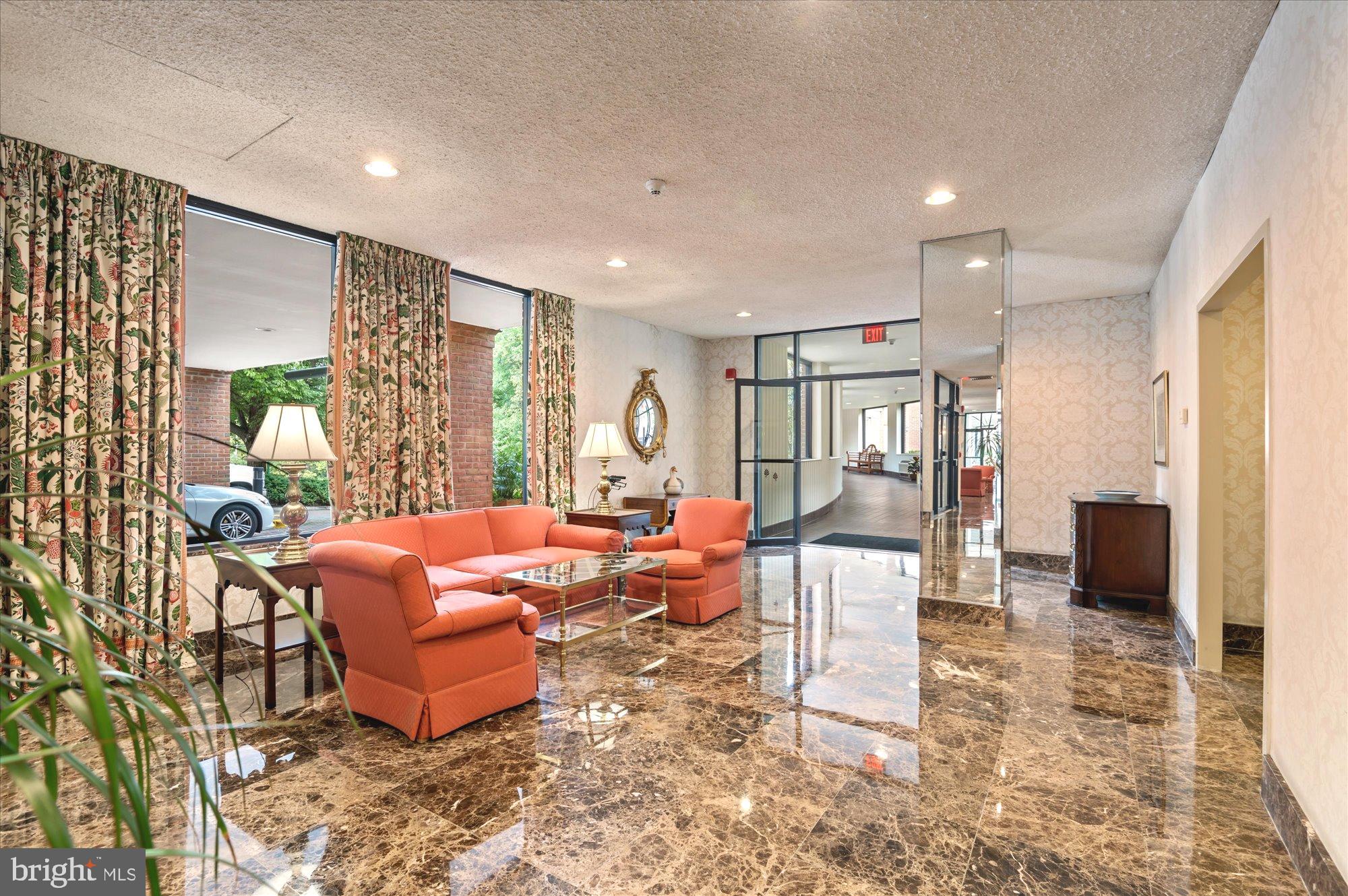 8101 Connecticut Avenue Unit: N106