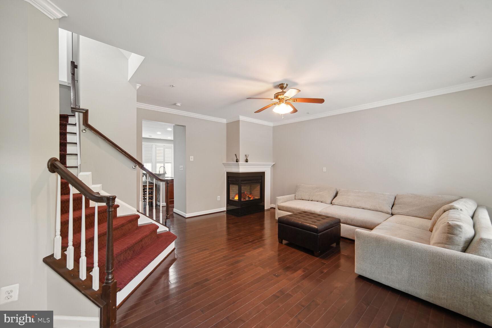 432 Grand Street