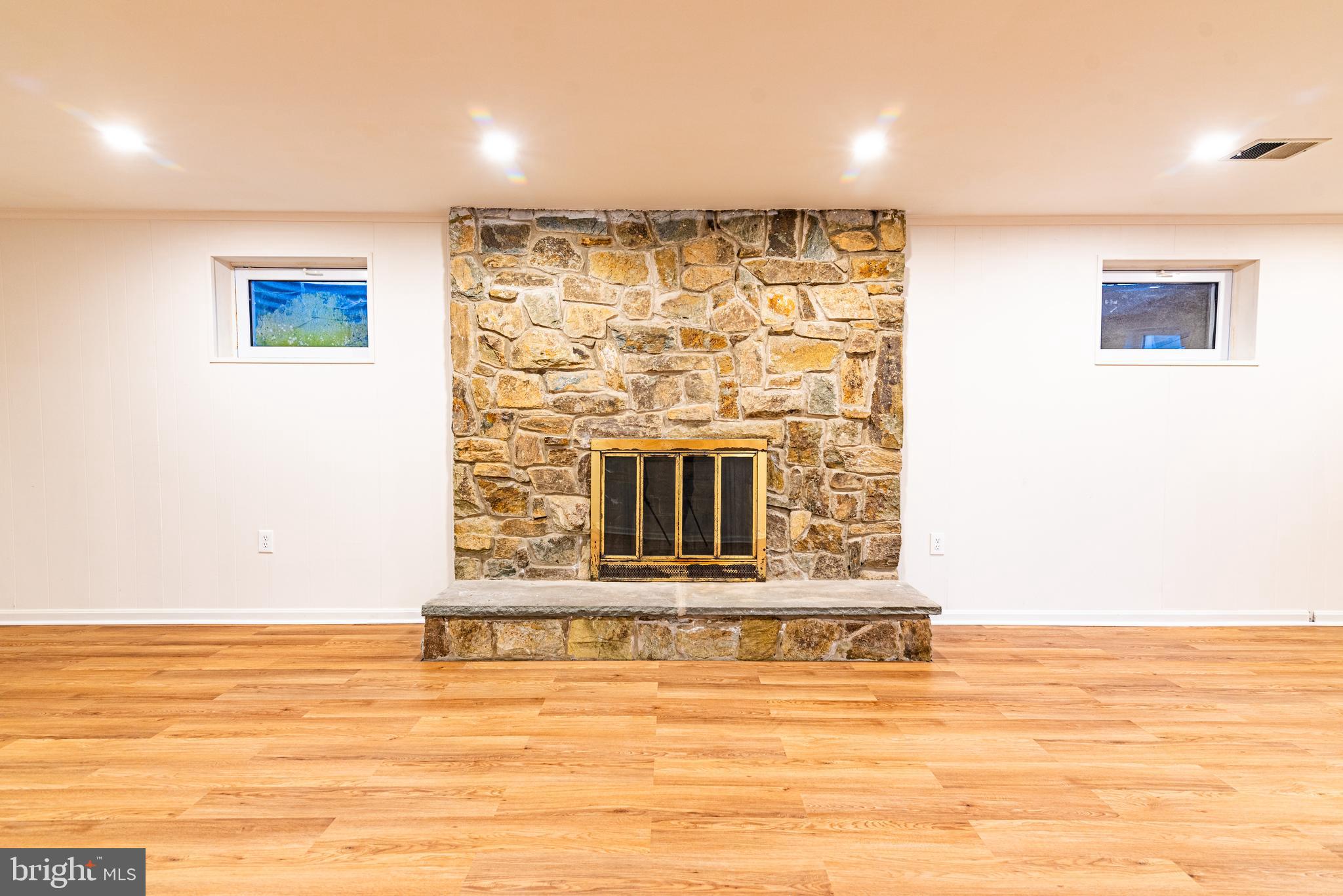 18005 Ednor View Ter