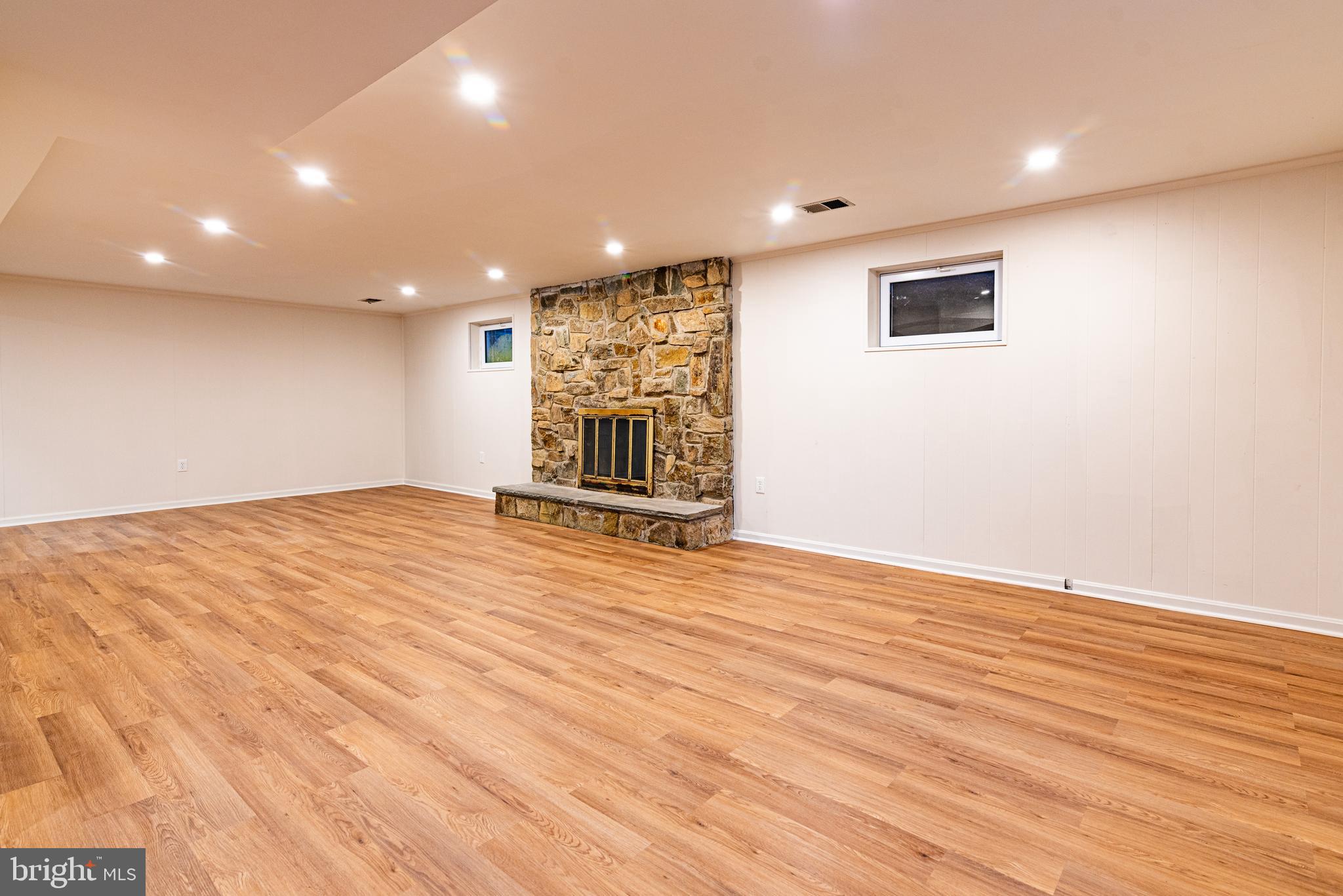 18005 Ednor View Ter