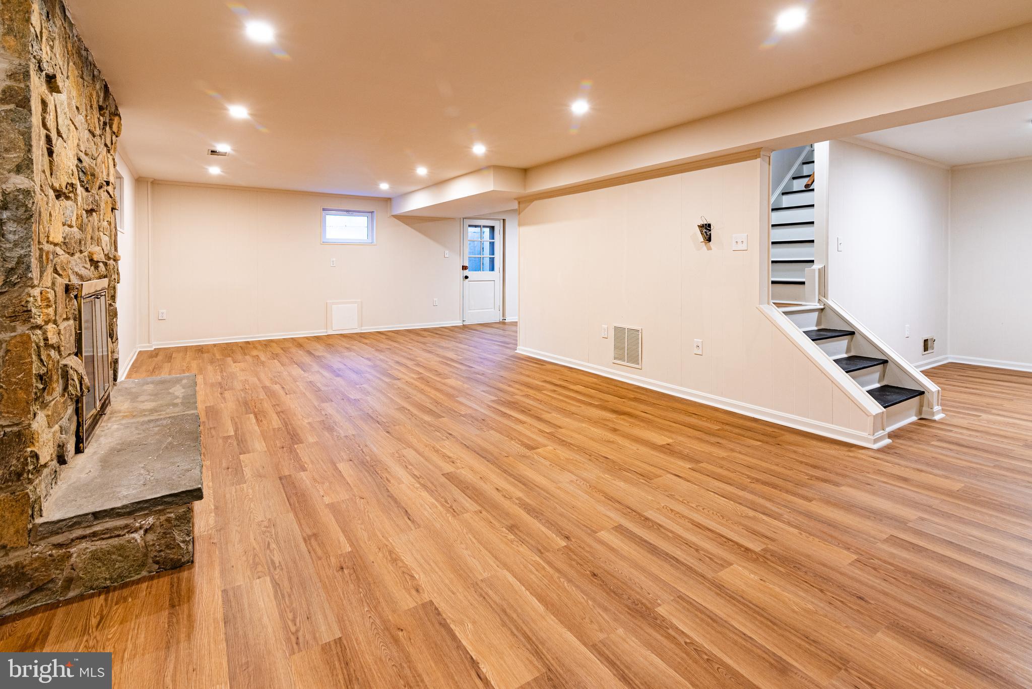 18005 Ednor View Ter