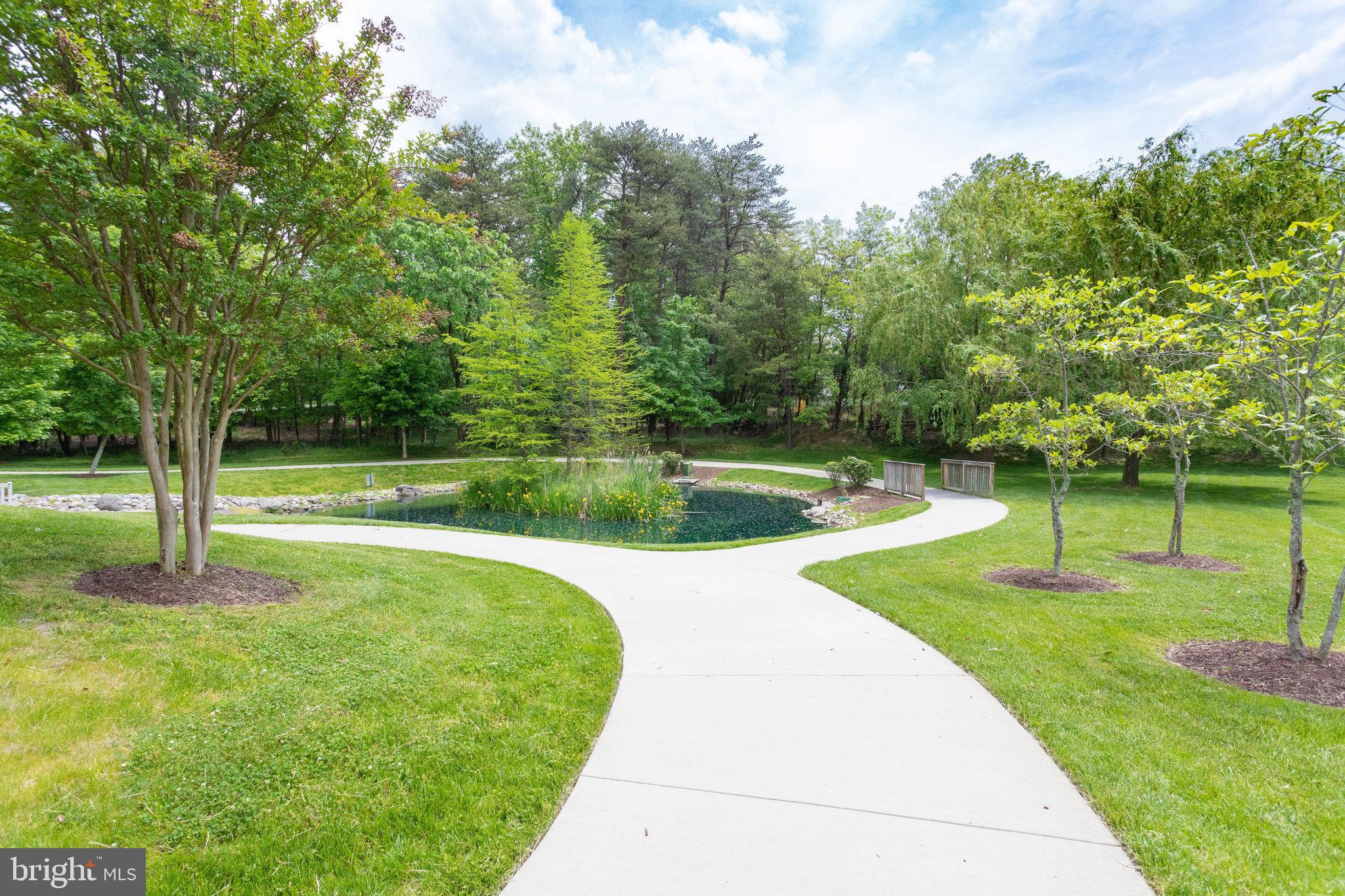 3005 S Leisure World Blvd #809