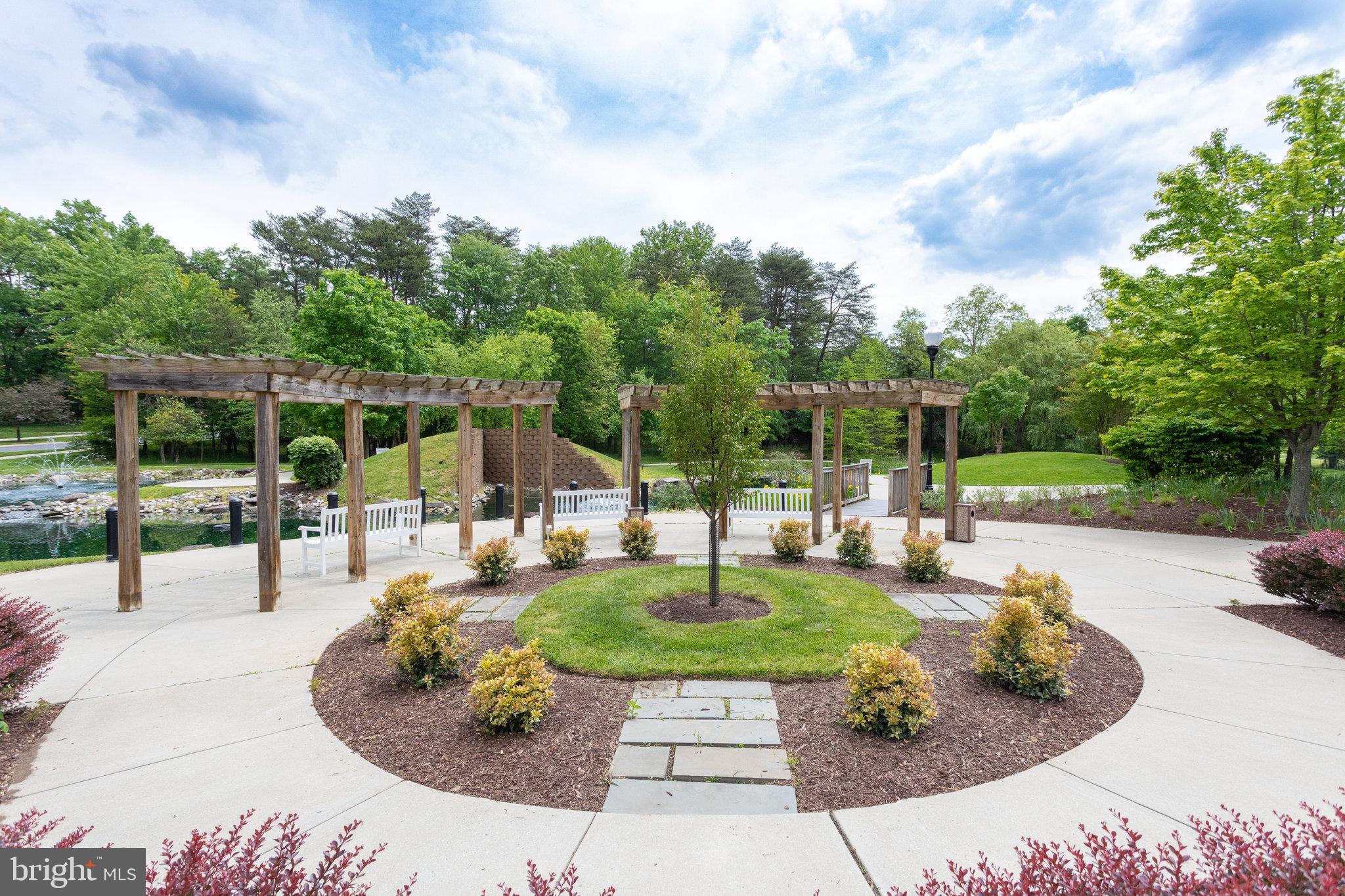 3005 S Leisure World Blvd #809
