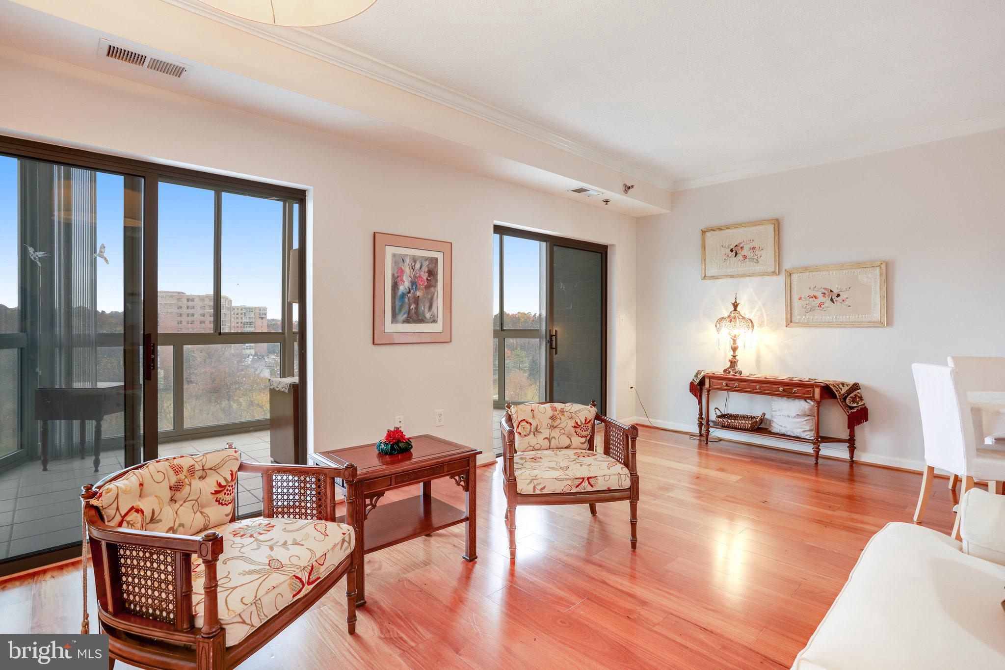 3005 S Leisure World Blvd #809