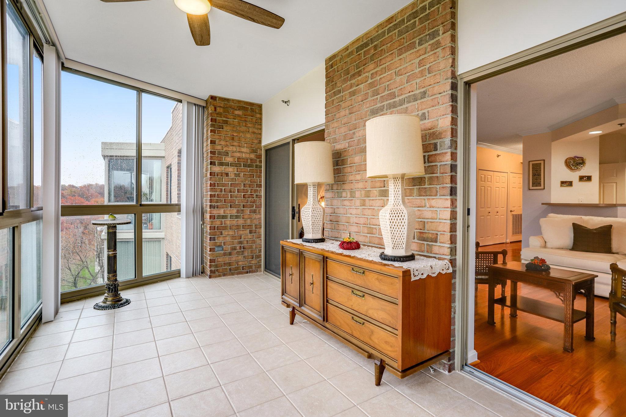 3005 S Leisure World Blvd #809