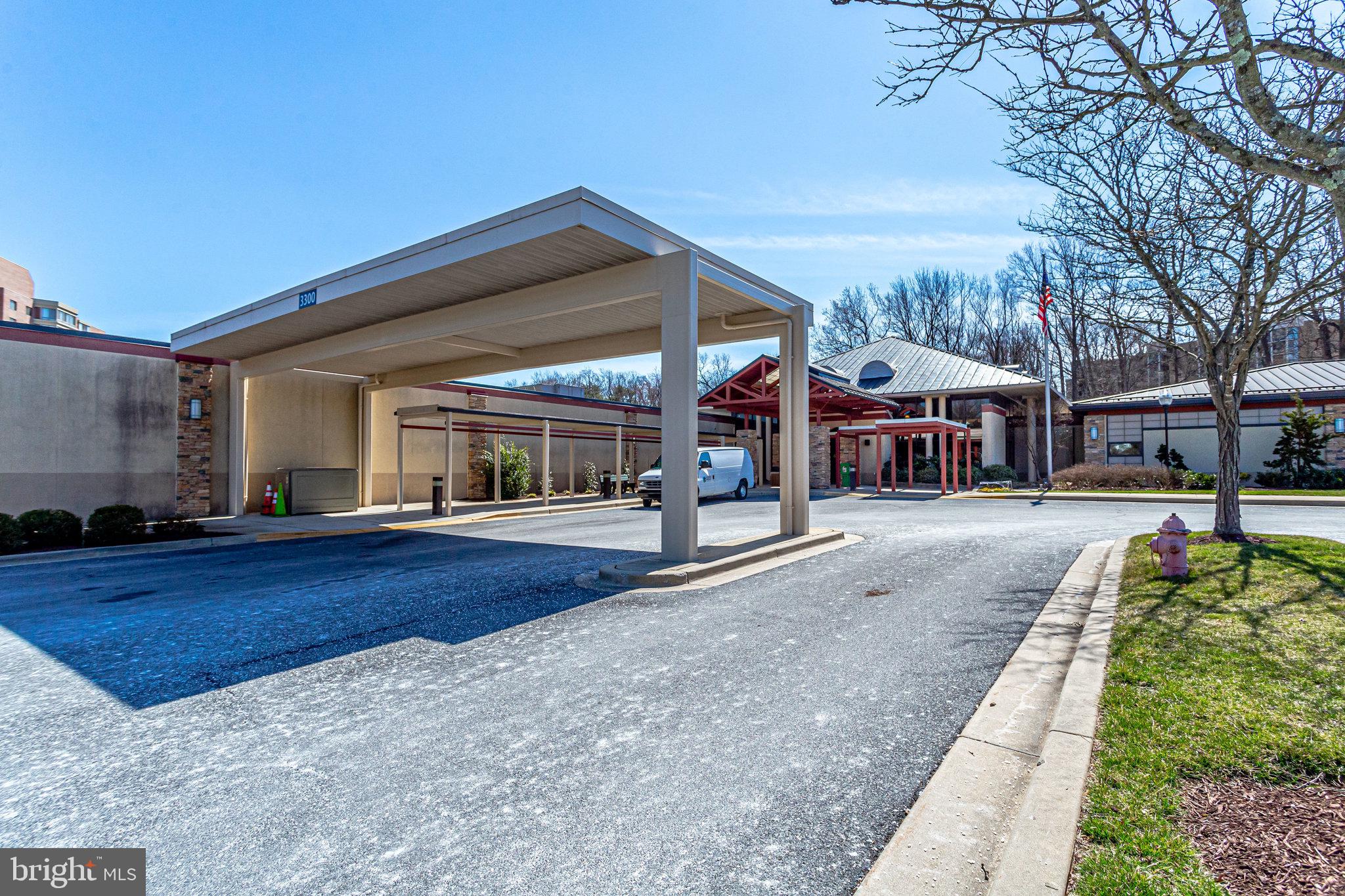 3005 S Leisure World Blvd #809