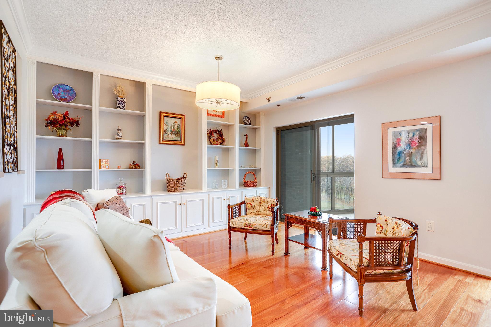 3005 S Leisure World Blvd #809