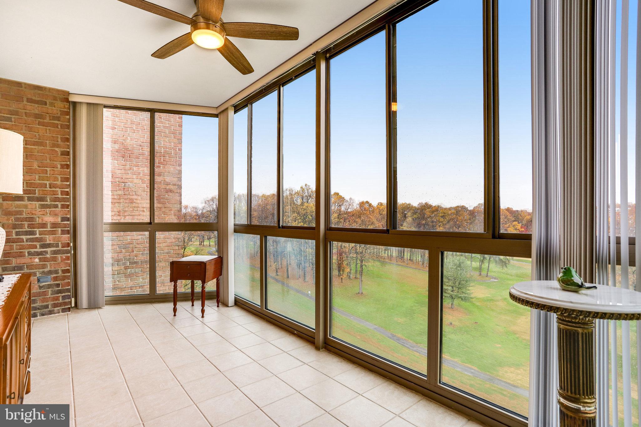 3005 S Leisure World Blvd #809