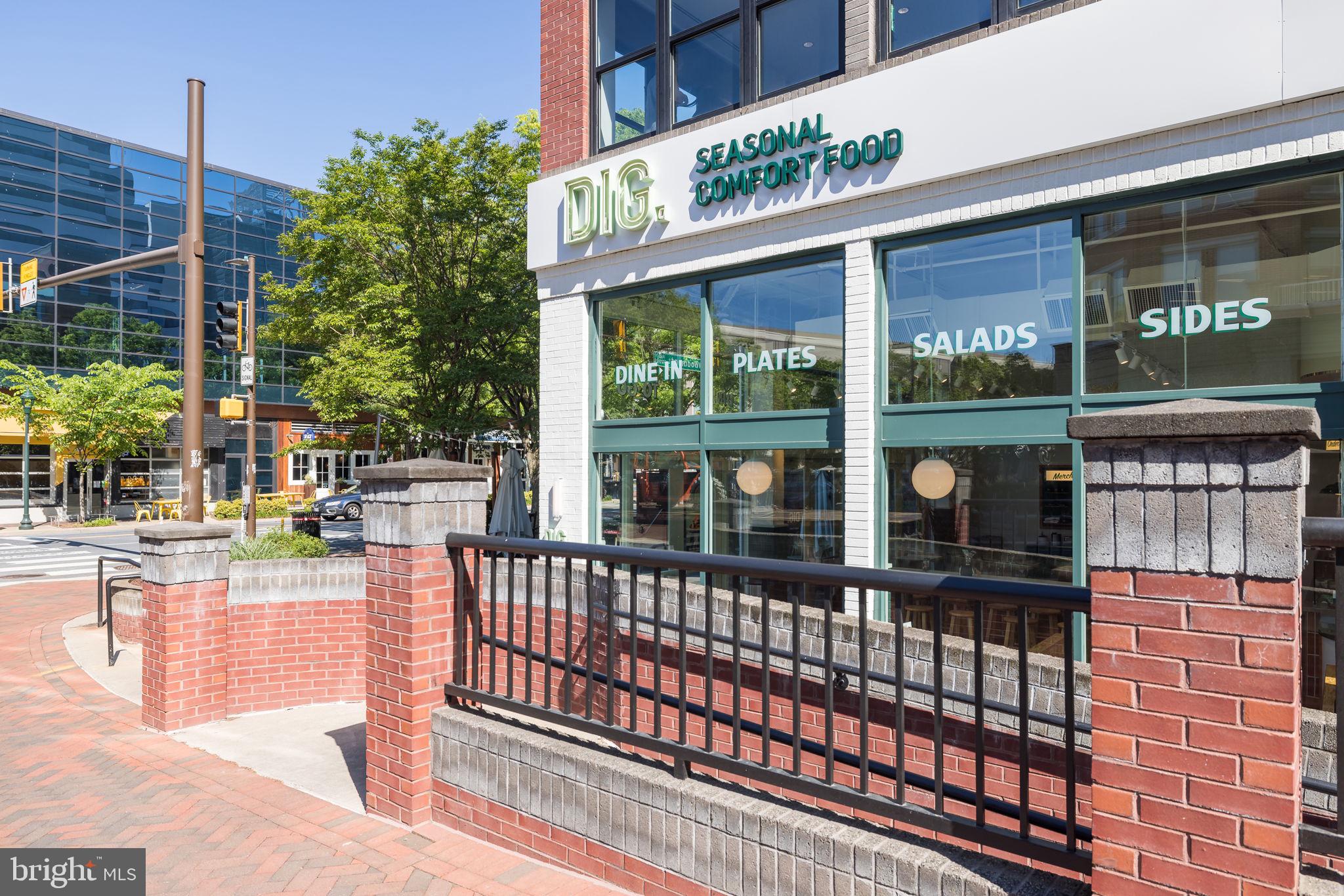 7710 Woodmont Ave #508