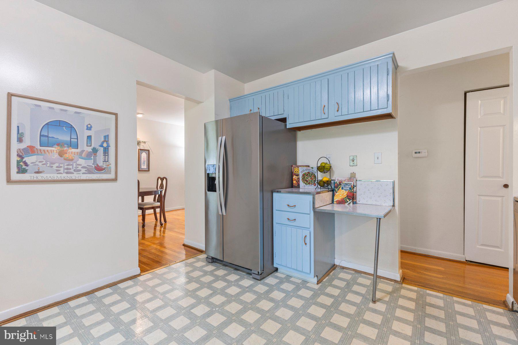13725 Lionel Ln