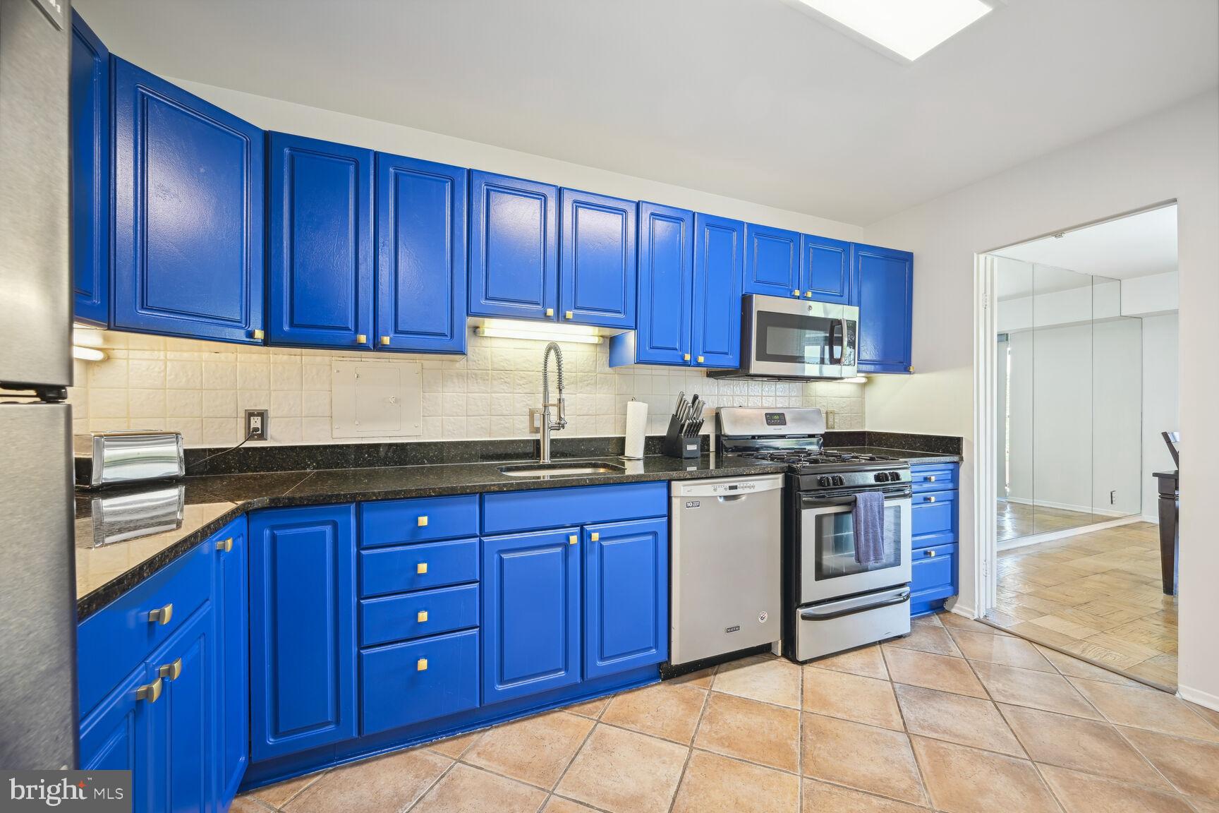 9039 Sligo Creek #906