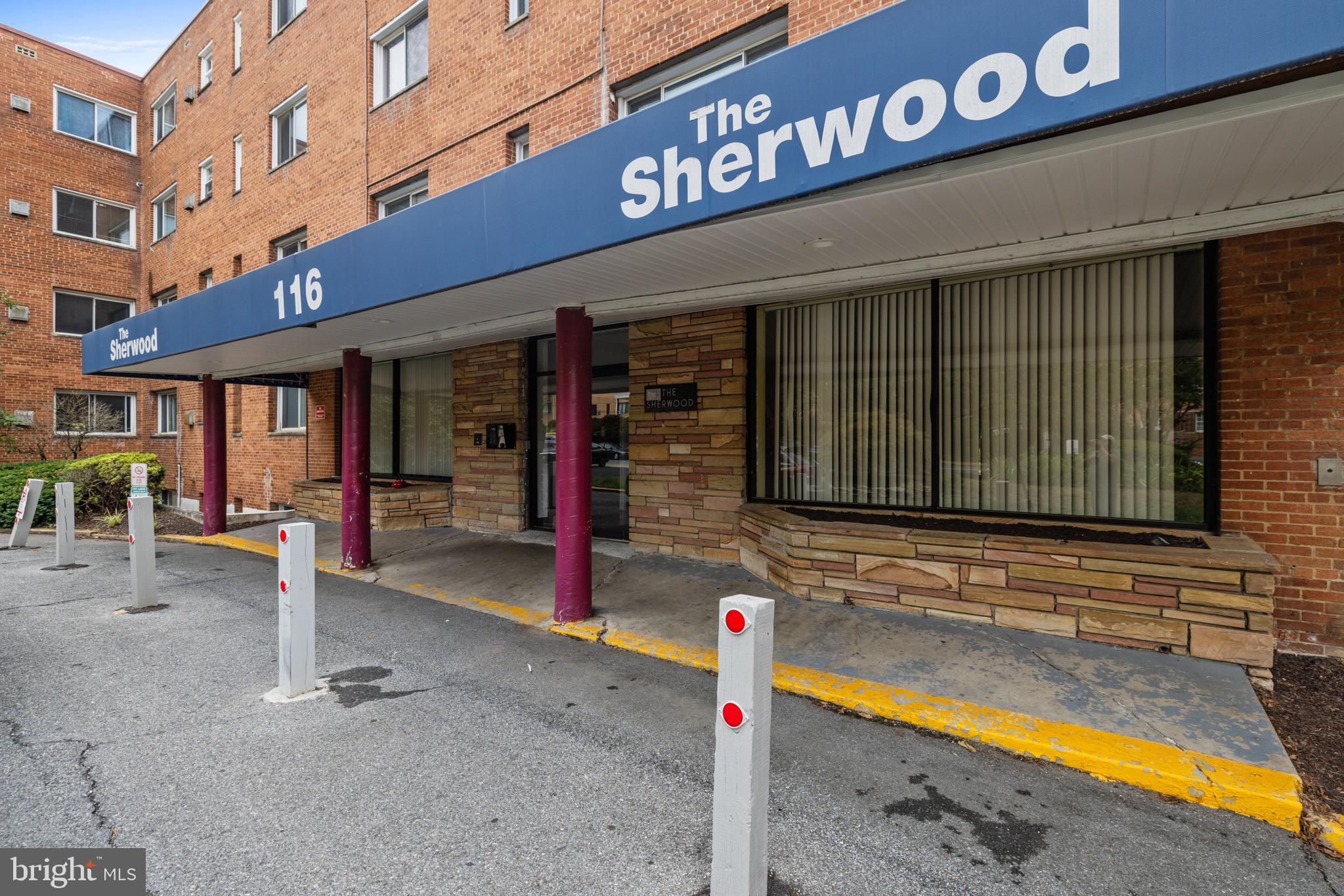 116 Lee Ave #207