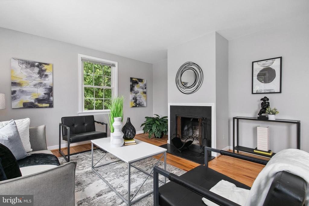 2236 Washington Ave #302