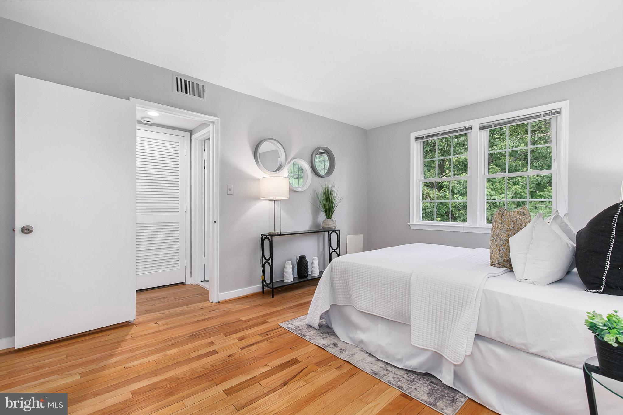 2236 Washington Ave #302