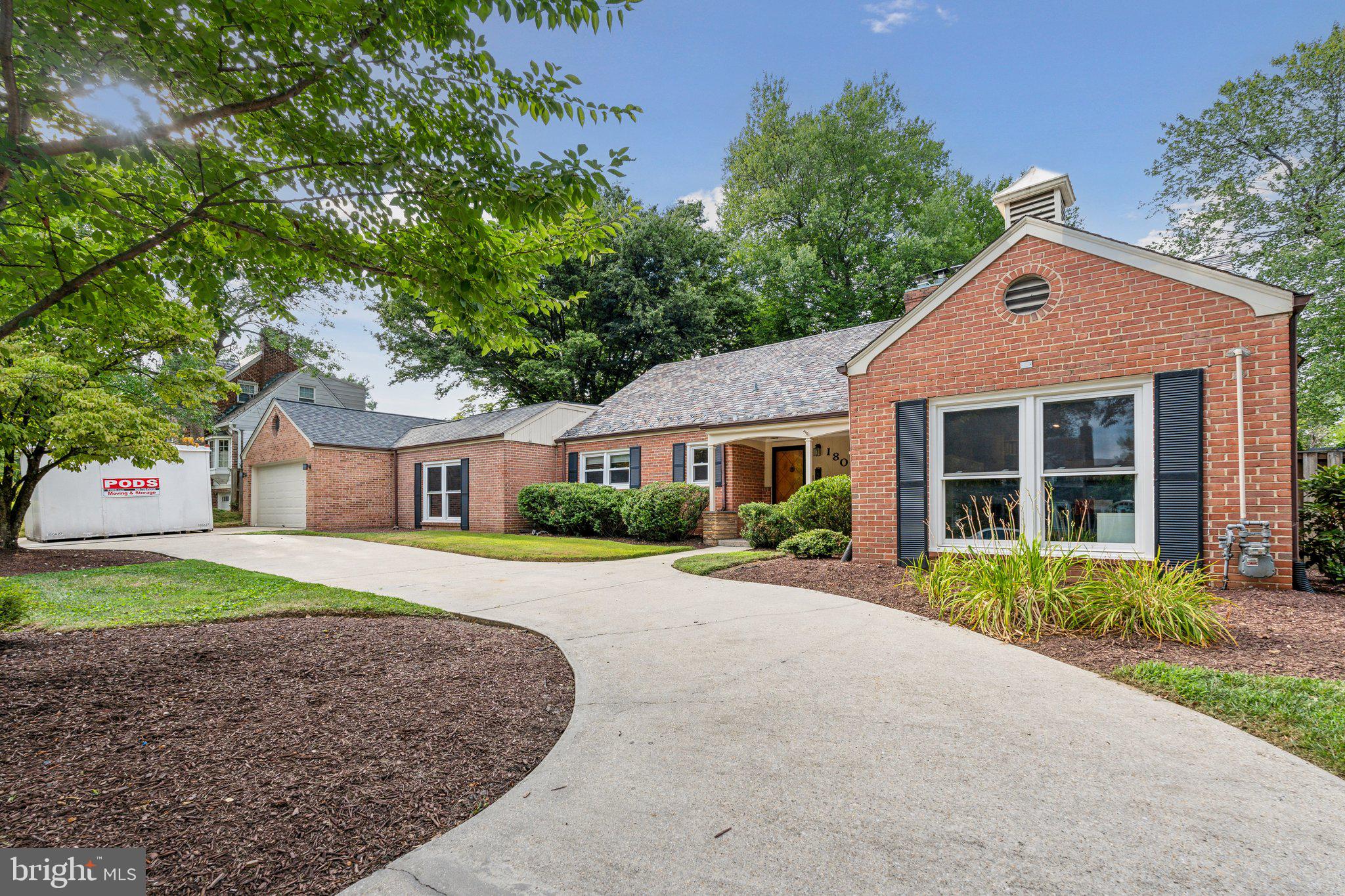 1801 Sherwood Rd
