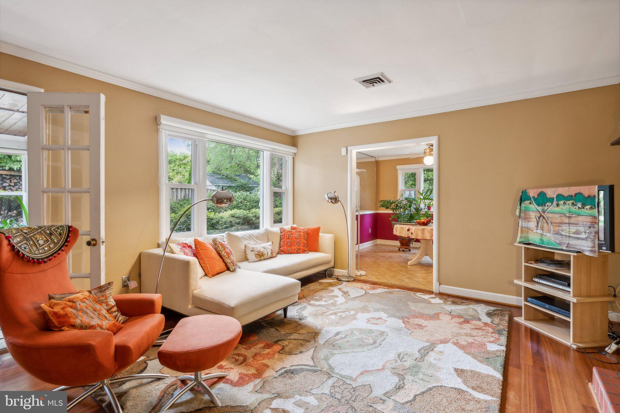 1801 Sherwood Rd