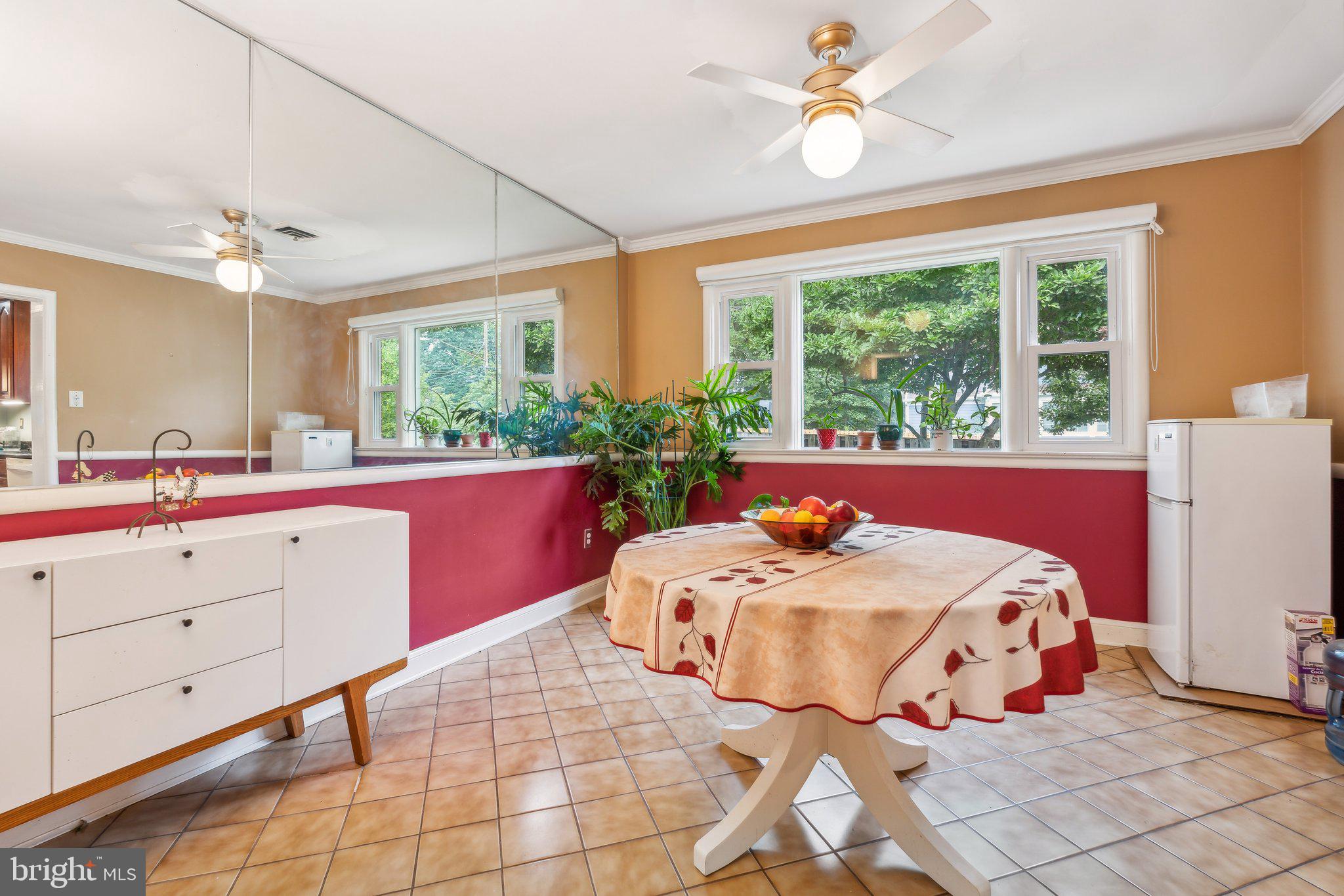 1801 Sherwood Rd