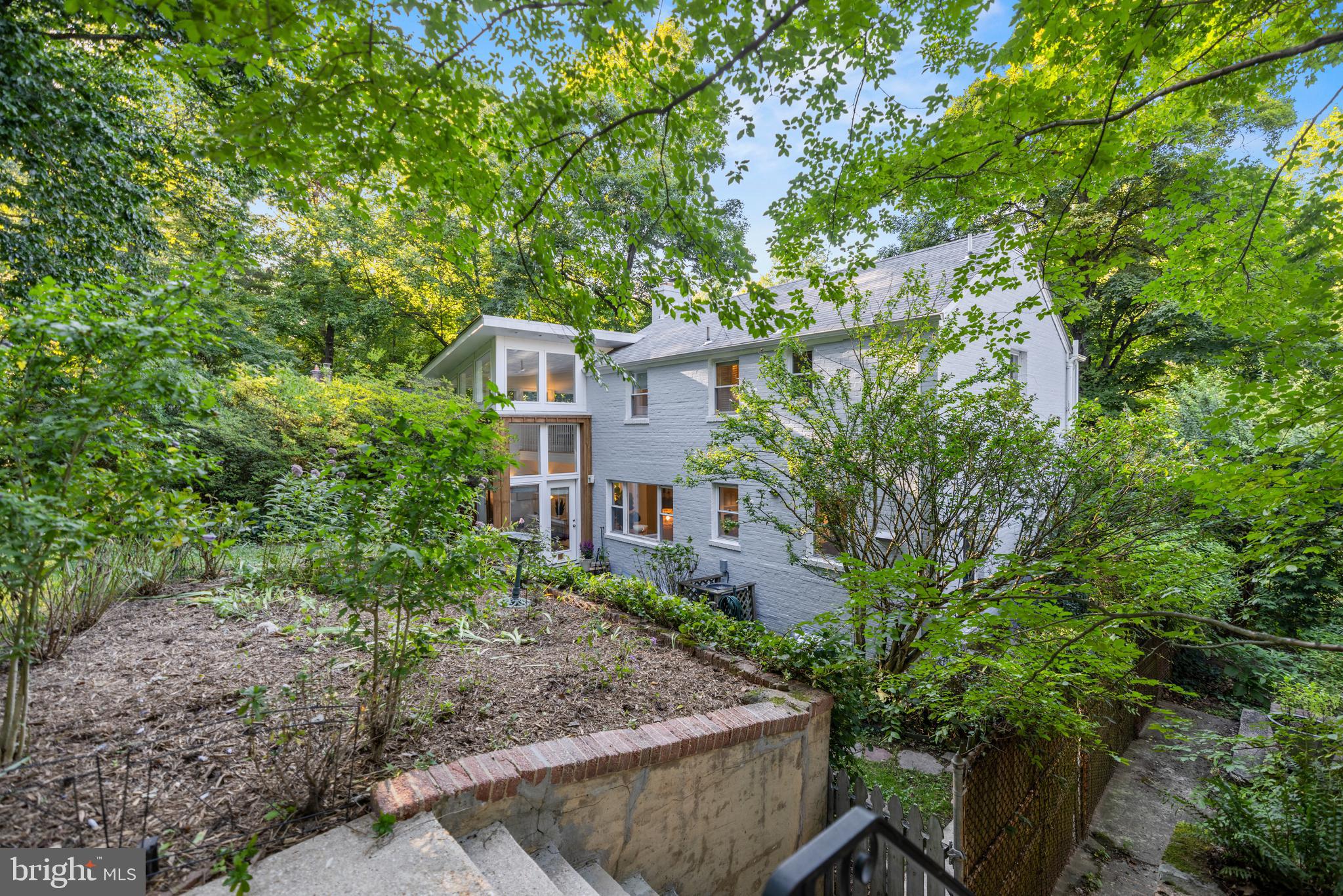 1001 Sligo Creek Pkwy