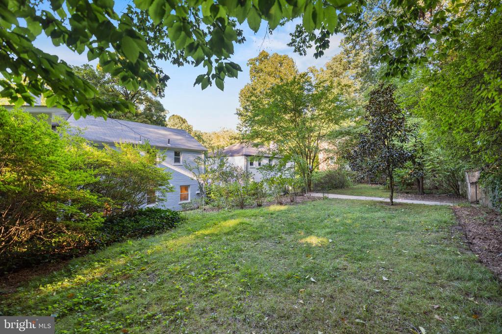1001 Sligo Creek Pkwy