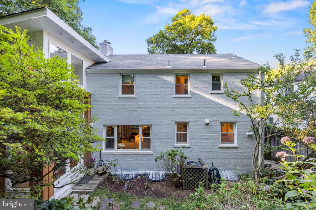 1001 Sligo Creek Pkwy