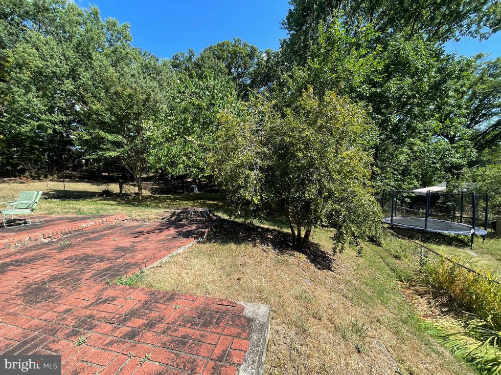 605 Elm Ave