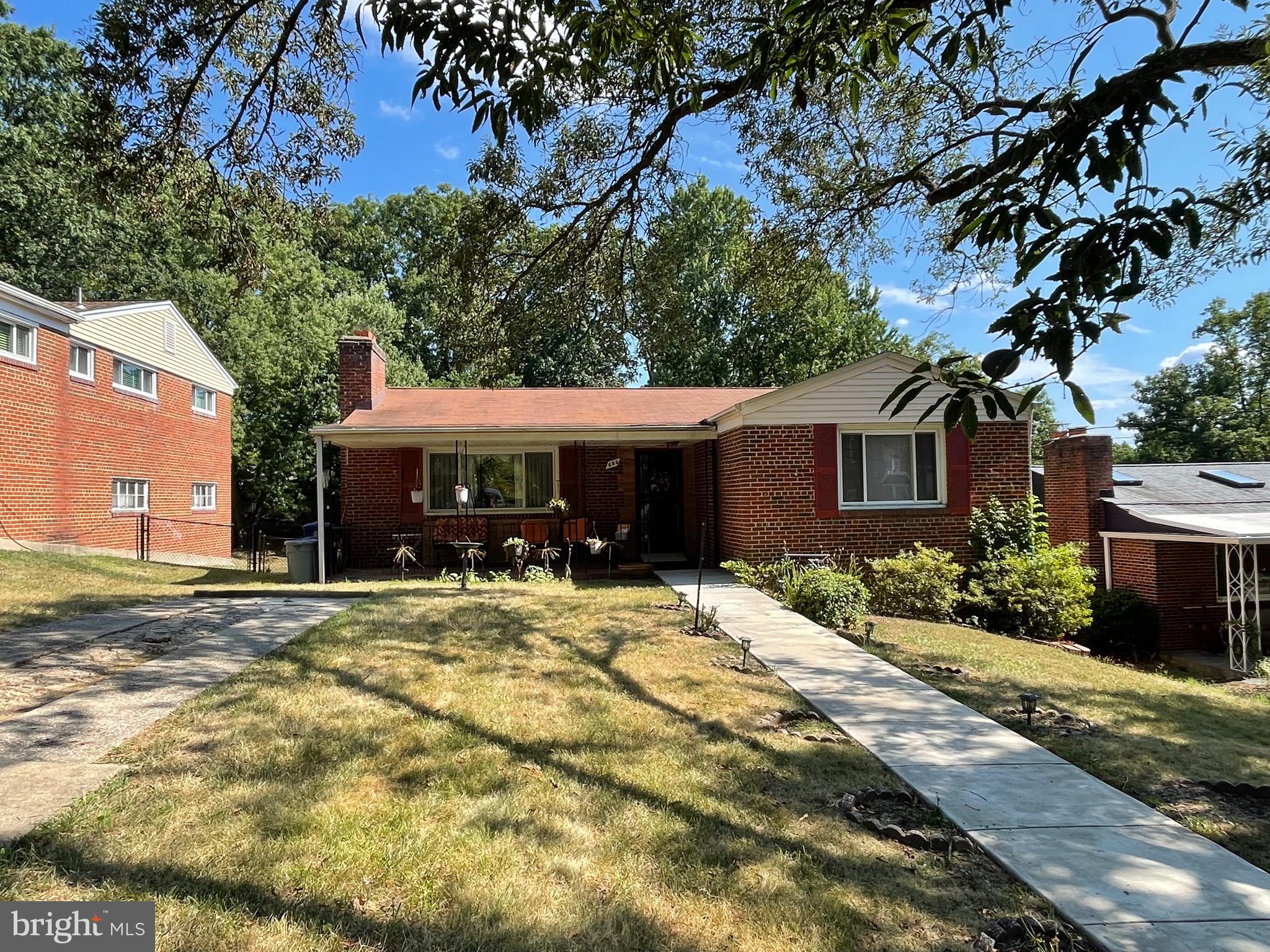 605 Elm Ave