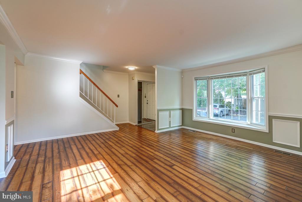 6350 MONTROSE RD #6310