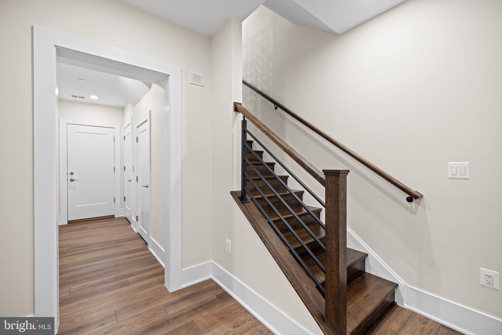3731 Chevy Chase Lake Dr