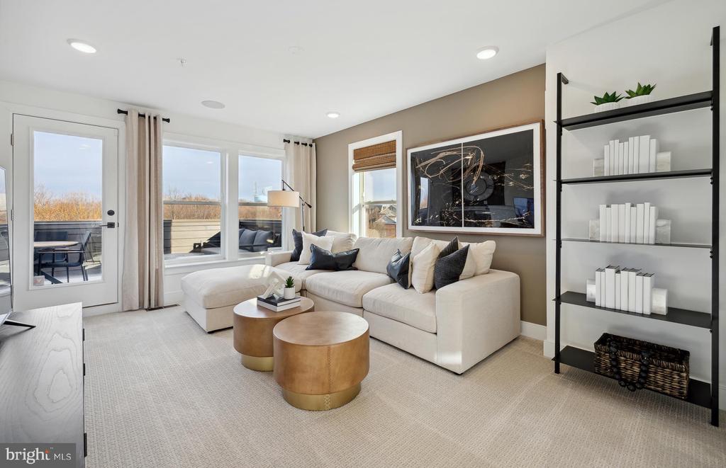 3078 Nina Clarke Dr