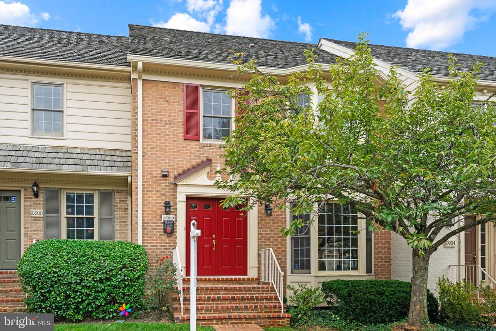 10902 Brewer House Rd