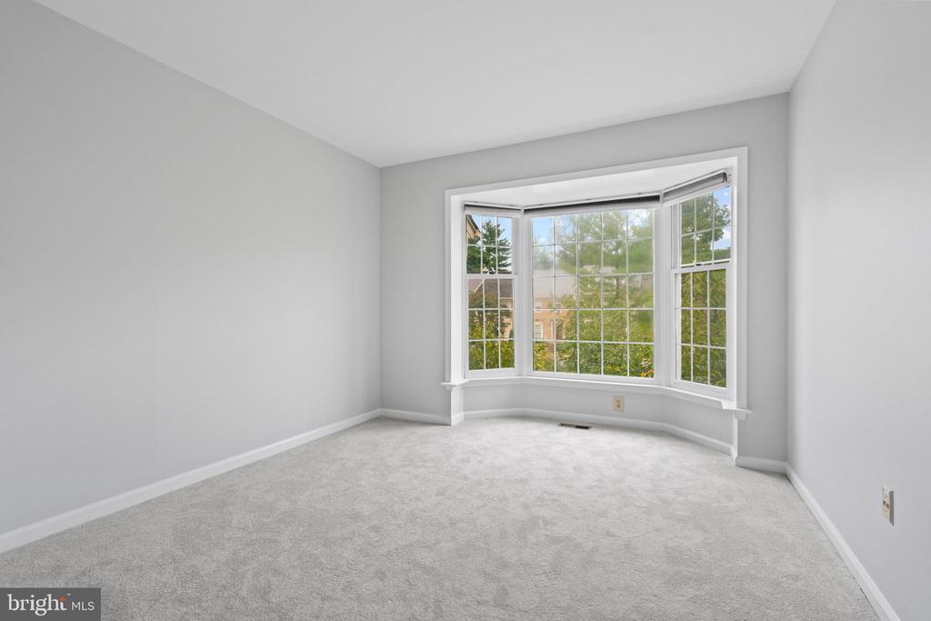 10902 Brewer House Rd
