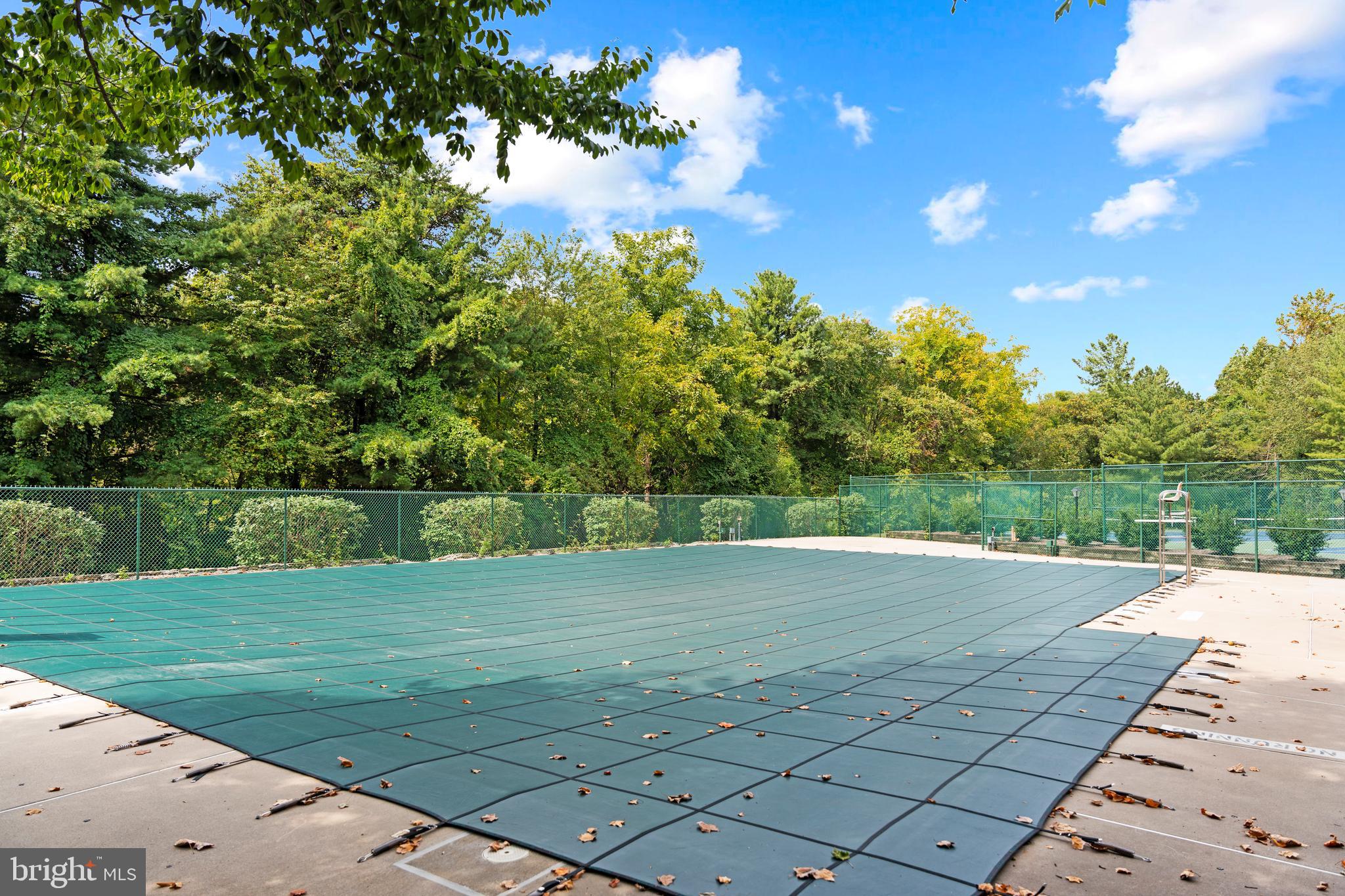 10902 Brewer House Rd