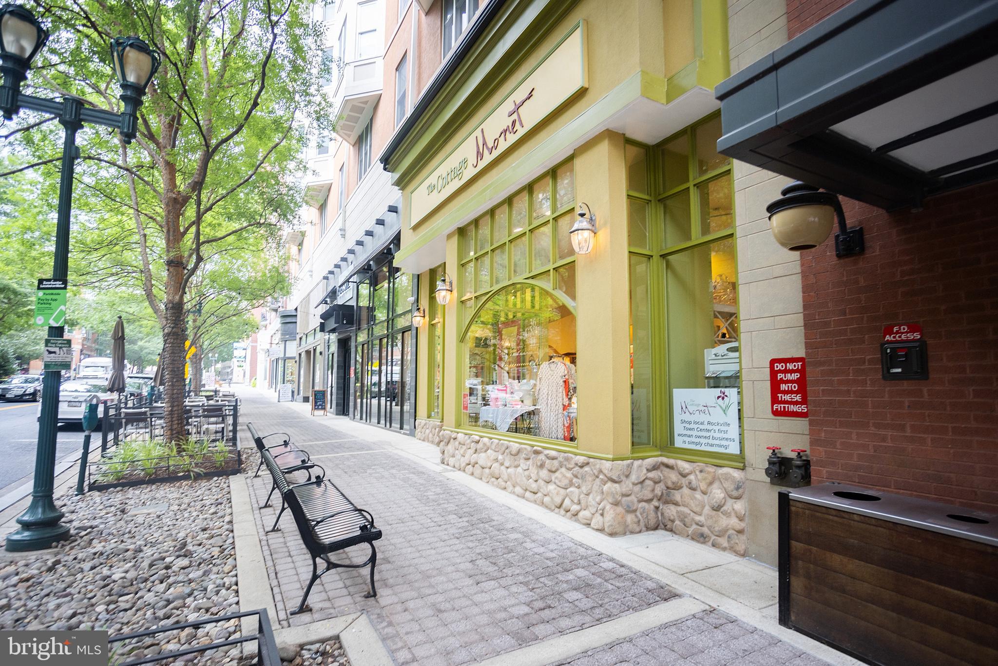 38 MARYLAND AVE #PH604
