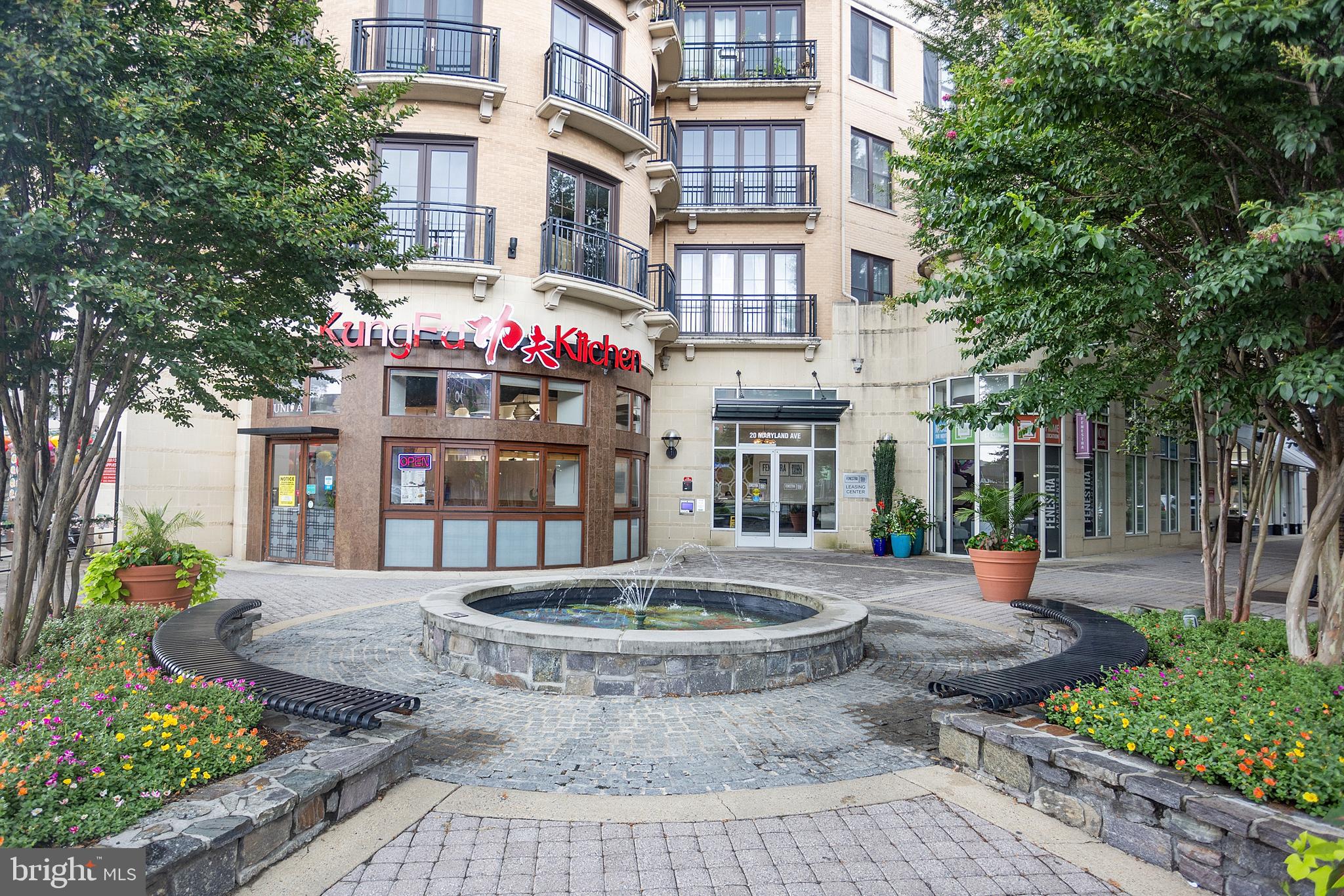 38 MARYLAND AVE #PH604