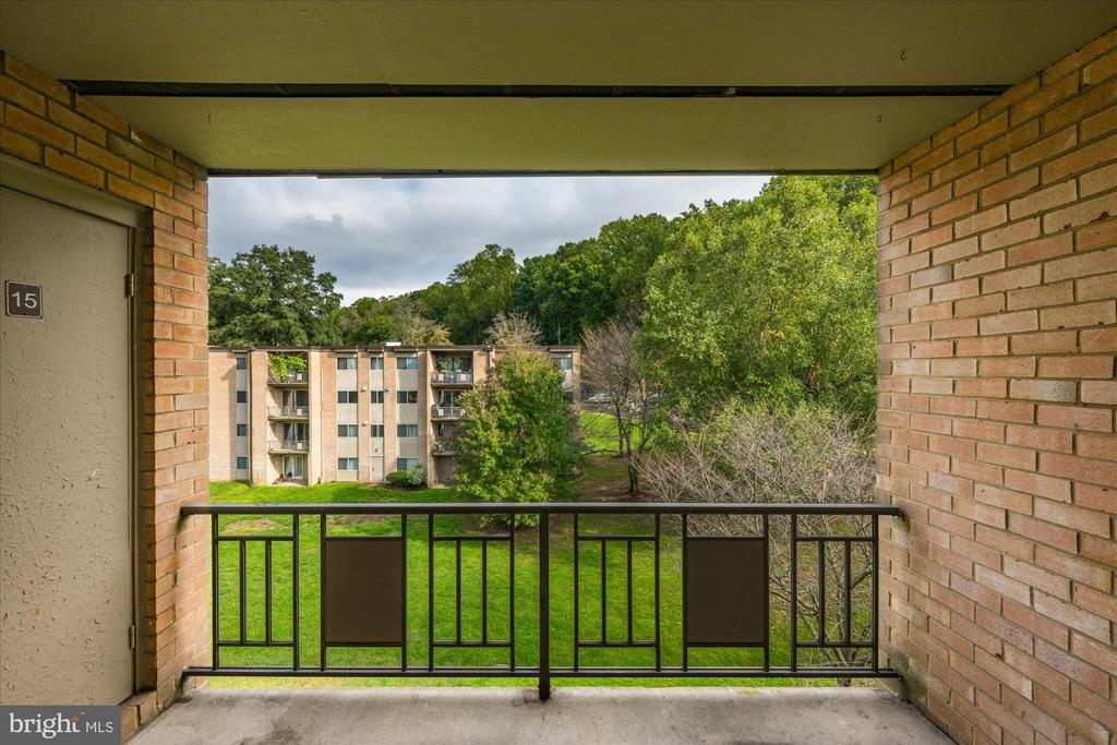 5111 Crossfield Ct #15